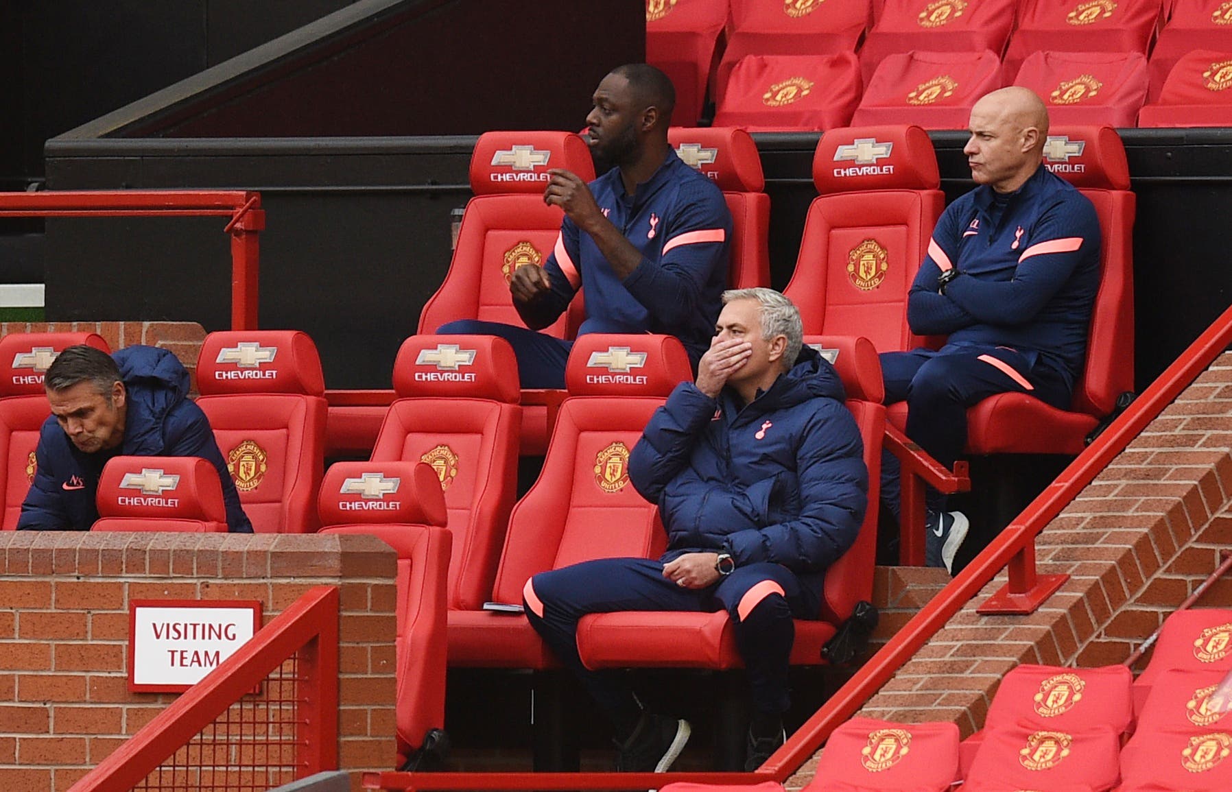  Mourinho launched into a nearly 12-minute defense of his tenure. At the heart of it was a concept he repeated relentlessly: football heritage.
