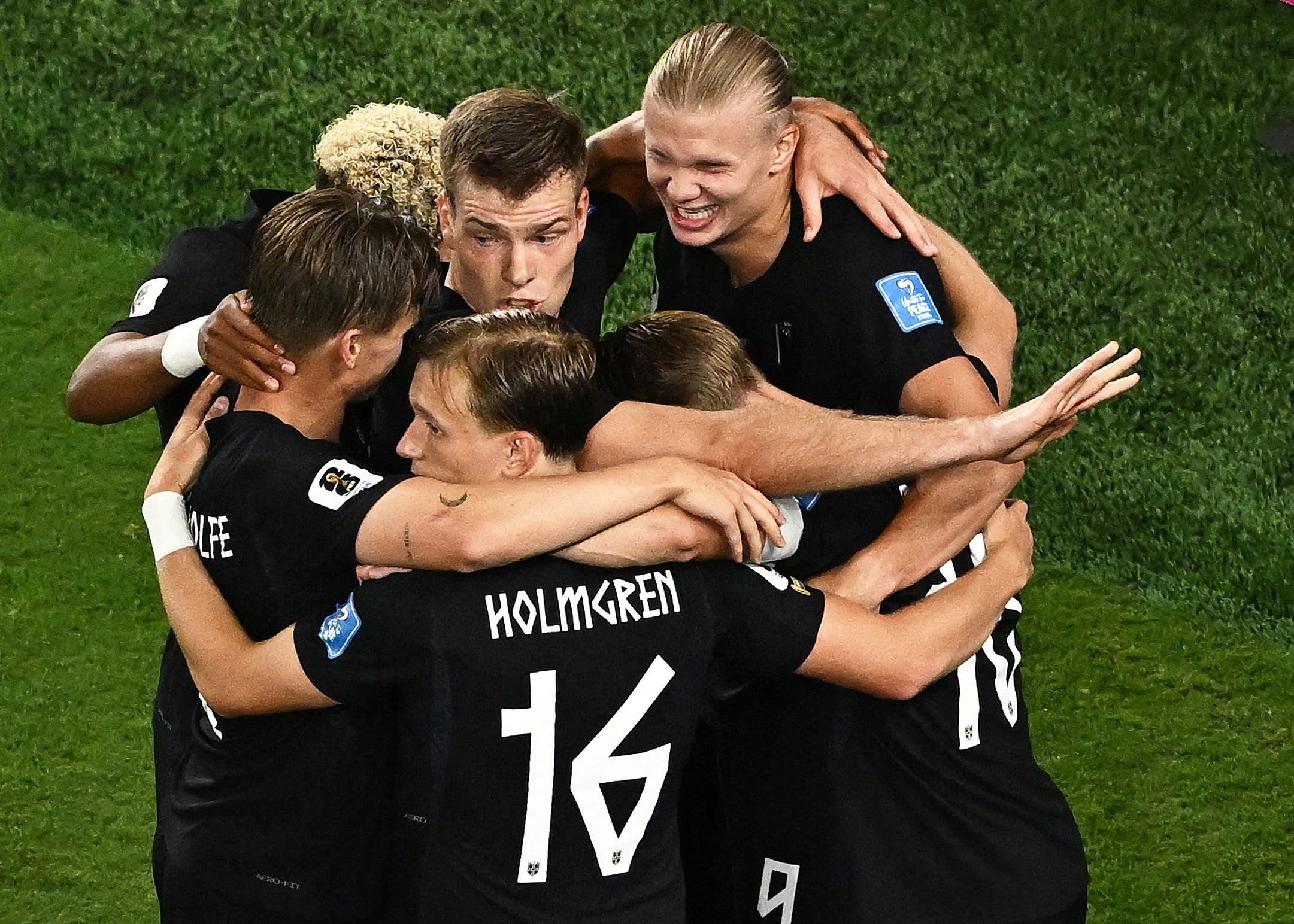 Soccer Football - FIFA World Cup 2026 - Group I - Norway v Senegal - New York/New Jersey Stadium, East Rutherford, New Jersey, U.S. - June 22, 2026 Norway's Erling Haaland celebrates scoring their second goal with teammates REUTERS/Dylan Martinez TPX IMAGES OF THE DAY

