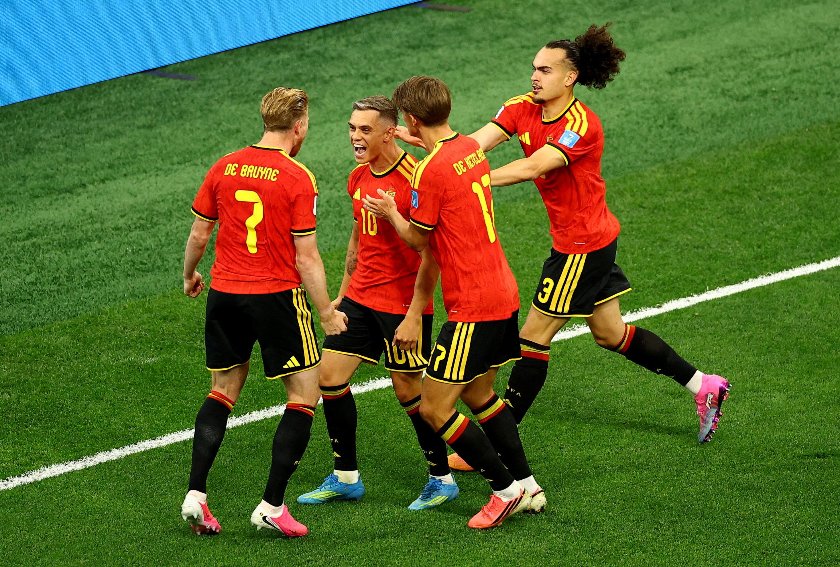 Soccer Football - FIFA World Cup 2026 - Group G - New Zealand v Belgium - BC Place, Vancouver, Canada - June 26, 2026 Belgium's Leandro Trossard celebrates scoring their first goal with teammates REUTERS/Agustin Marcarian TPX IMAGES OF THE DAY

