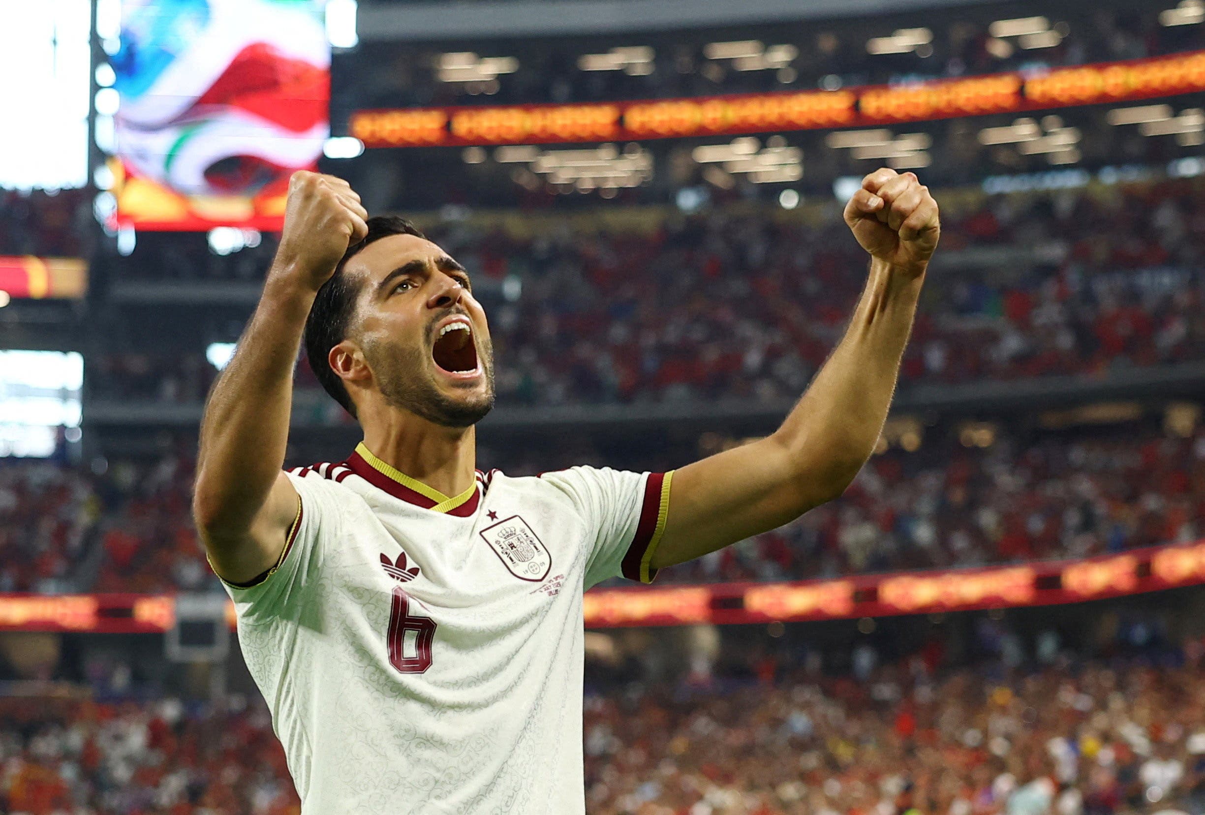 Soccer Football - FIFA World Cup 2026 - Round of 16 - Portugal v Spain - Dallas Stadium, Arlington, Texas, U.S. - July 6, 2026 Spain's Mikel Merino celebrates scoring their first goal REUTERS/Kai Pfaffenbach TPX IMAGES OF THE DAY