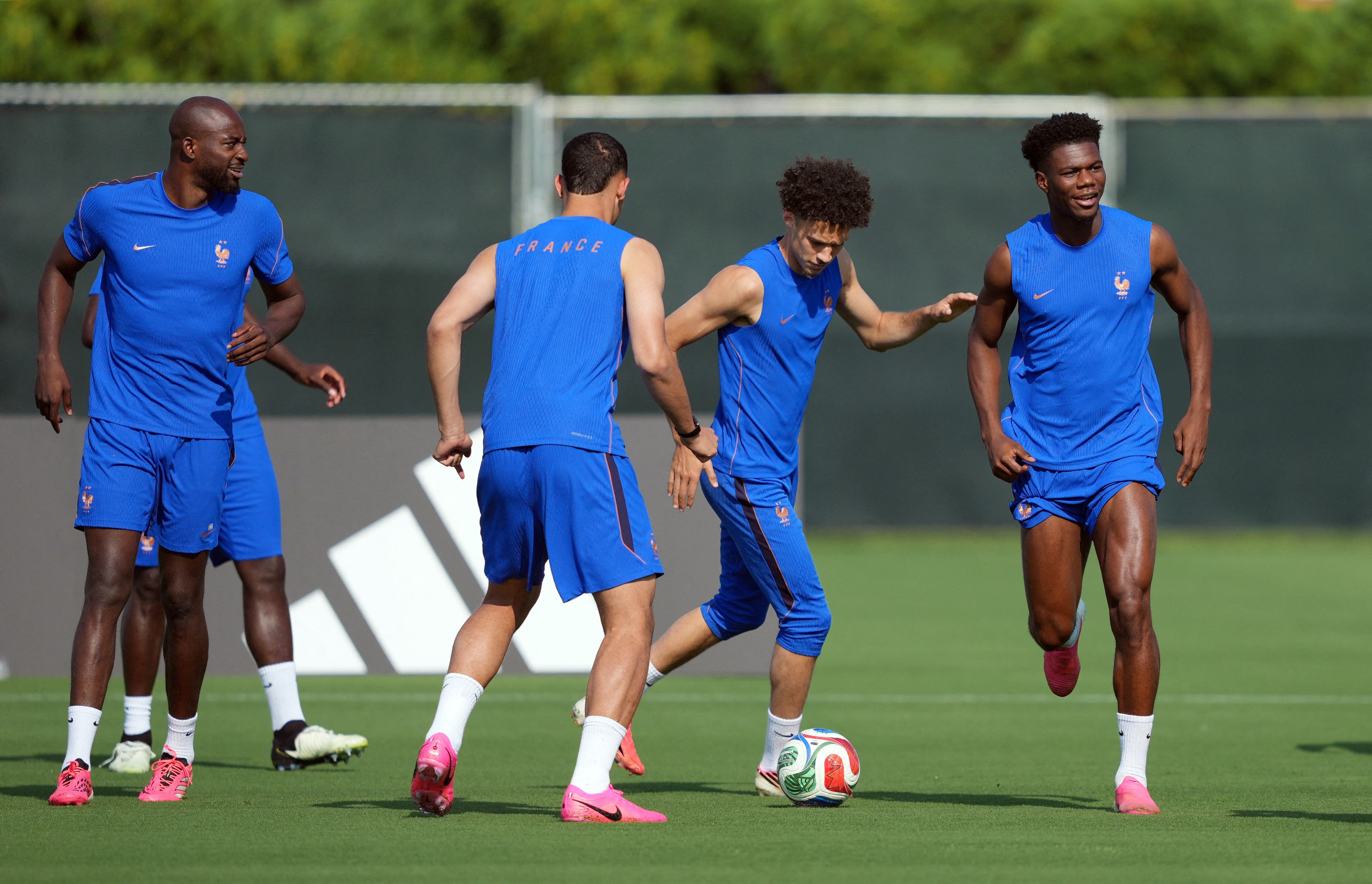 Soccer Football - FIFA World Cup 2026 - France Training - Philadelphia Eagles Performance Centre, Philadelphia, Pennsylvania, U.S. - July 3, 2026 France's Aurelien Tchouameni and Maghnes Akliouche with teammates during training IMAGN IMAGES via Reuters/James Lang