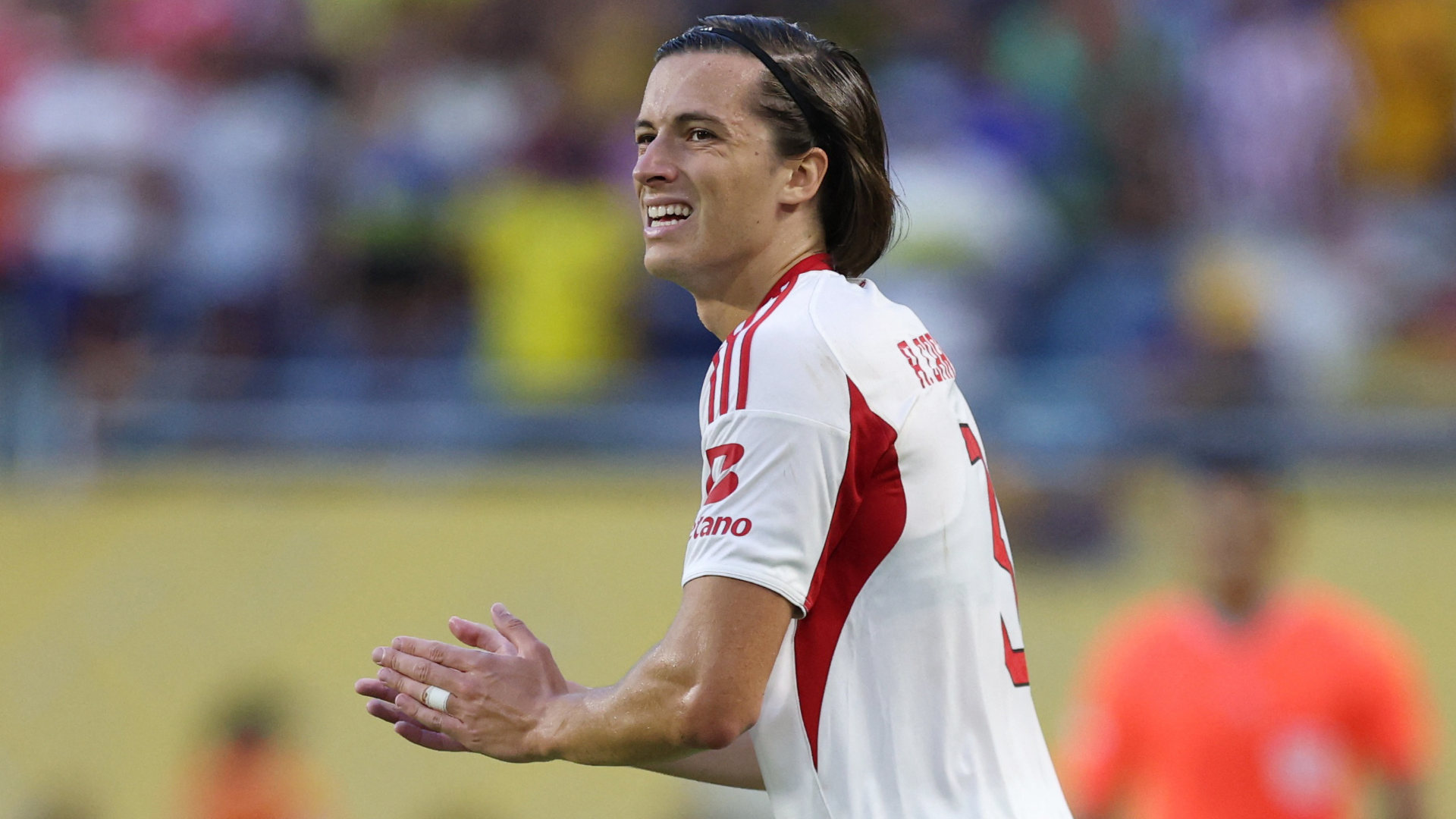 REPORTS: Álvaro Carreras Signs for Real Madrid | beIN SPORTS