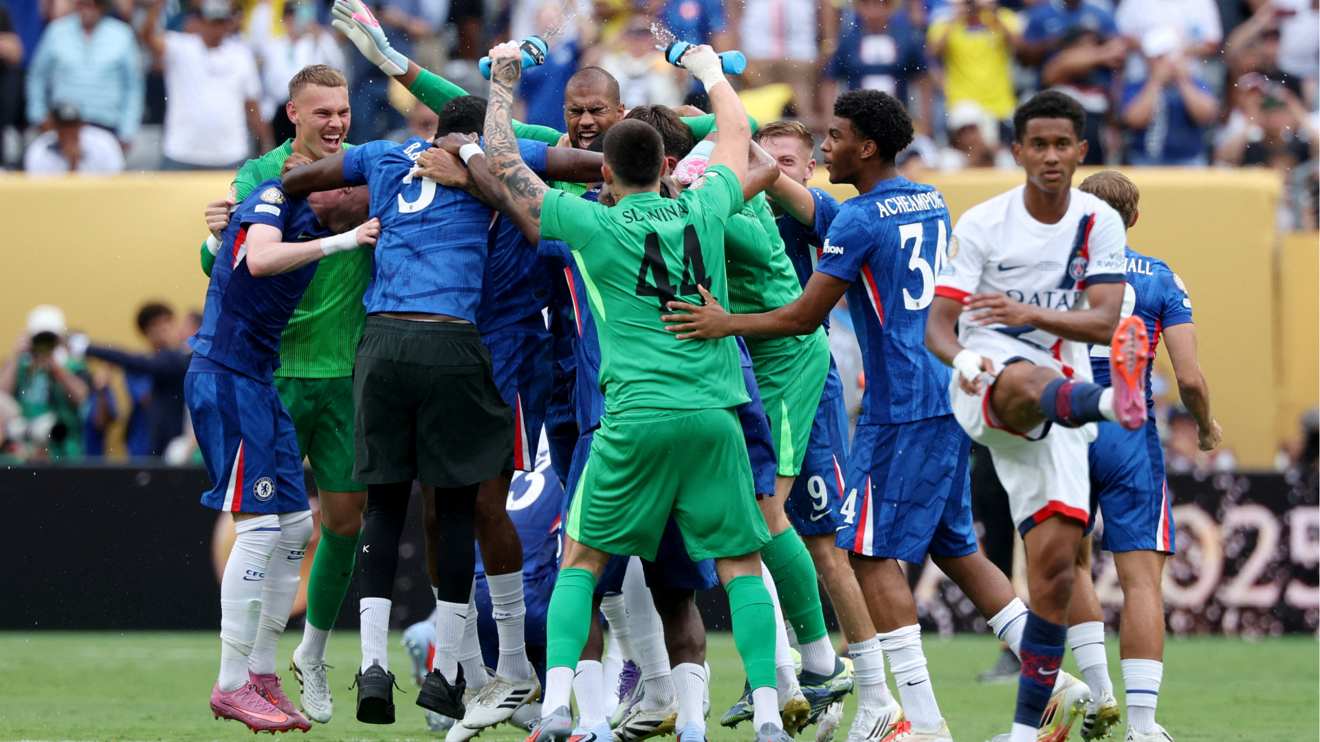 Chelsea celebrates his big win against Paris Saint Germain on the Club World Cup Final. 