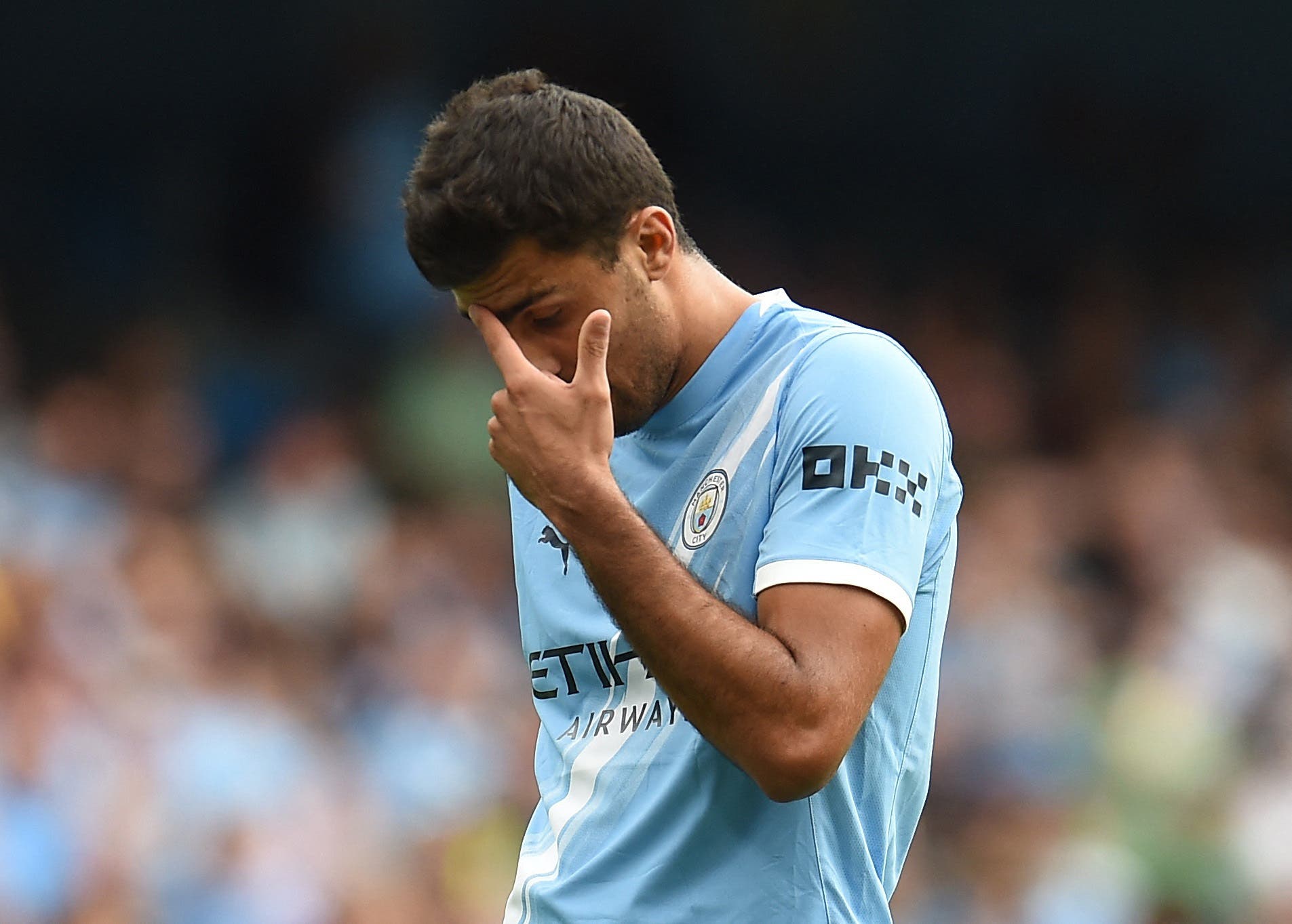 Soccer Football - Premier League - Manchester City v Tottenham Hotspur - Etihad Stadium, Manchester, Britain - August 23, 2025 Manchester City's Rodri reacts REUTERS/Peter Powell EDITORIAL USE ONLY. NO USE WITH UNAUTHORIZED AUDIO, VIDEO, DATA, FIXTURE LISTS, CLUB/LEAGUE LOGOS OR 'LIVE' SERVICES. ONLINE IN-MATCH USE LIMITED TO 120 IMAGES, NO VIDEO EMULATION. NO USE IN BETTING, GAMES OR SINGLE CLUB/LEAGUE/PLAYER PUBLICATIONS. PLEASE CONTACT YOUR ACCOUNT REPRESENTATIVE FOR FURTHER DETAILS..
