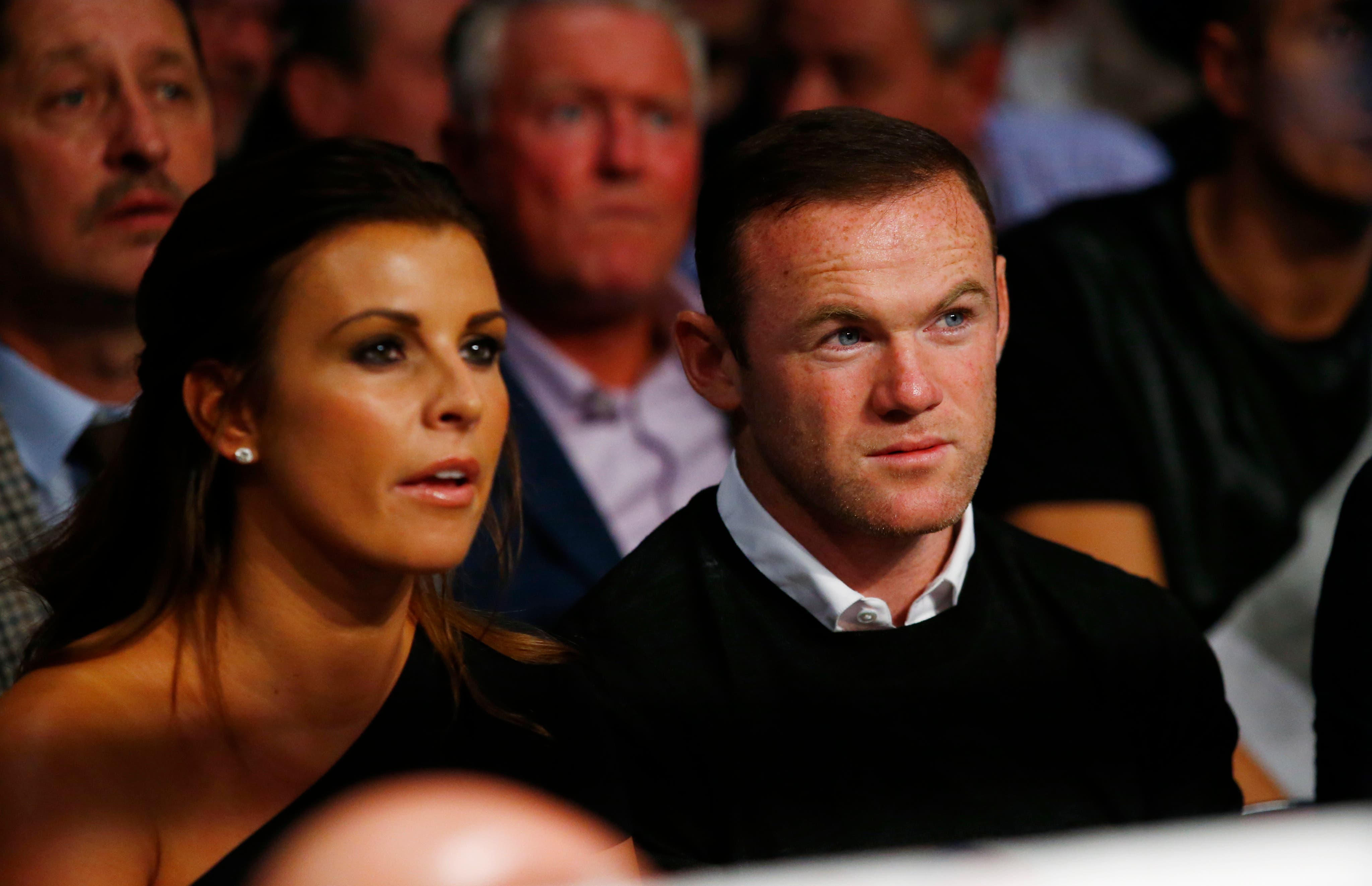 Wayne Rooney junto a su esposa Coleen.
