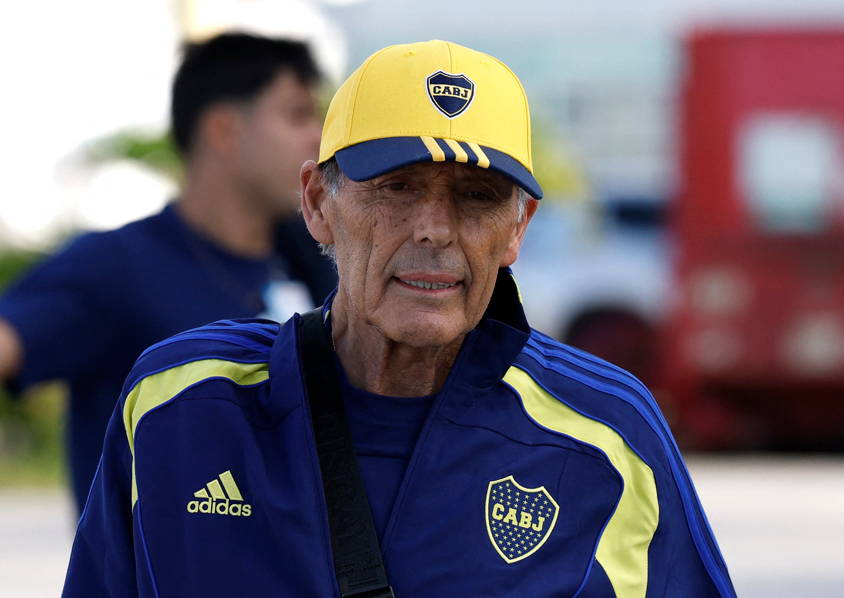 Soccer Football - 2025 FIFA Club World Cup - Boca Juniors arrive in Miami ahead of Club World Cup - Miami, Florida, U.S. - June 9, 2025 Boca Juniors coach Miguel Angel Russo arrives at the Miami International Airport REUTERS/Marco Bello