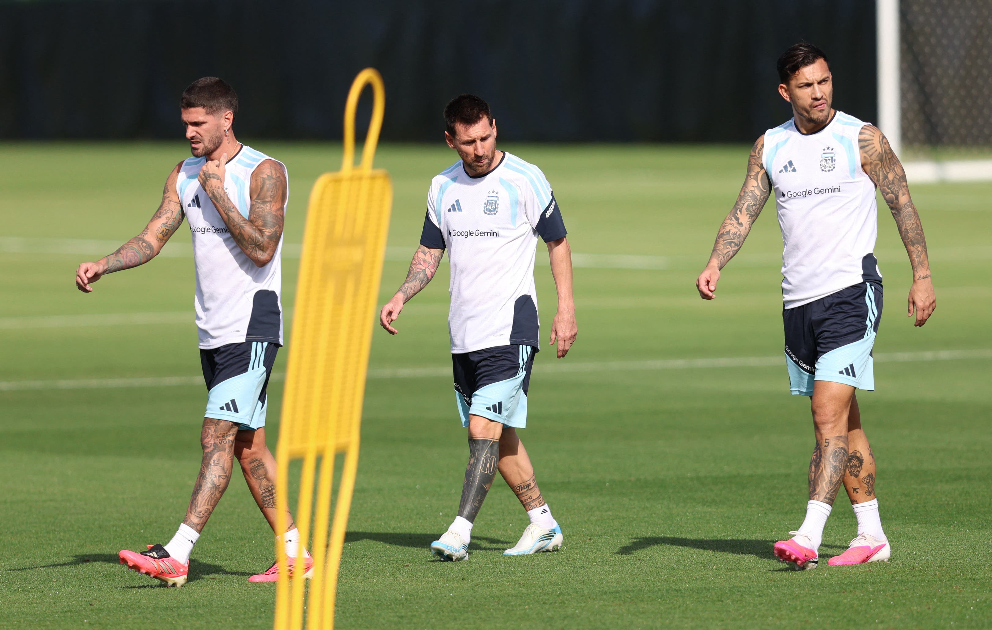 Soccer Football - FIFA World Cup 2026 - Argentina Training - Sporting KC Training Centre, Kansas City, Kansas, U.S. - June 12, 2026 Argentina's Rodrigo De Paul, Lionel Messi and Leandro Paredes during training IMAGN IMAGES via Reuters/Kylie Graham