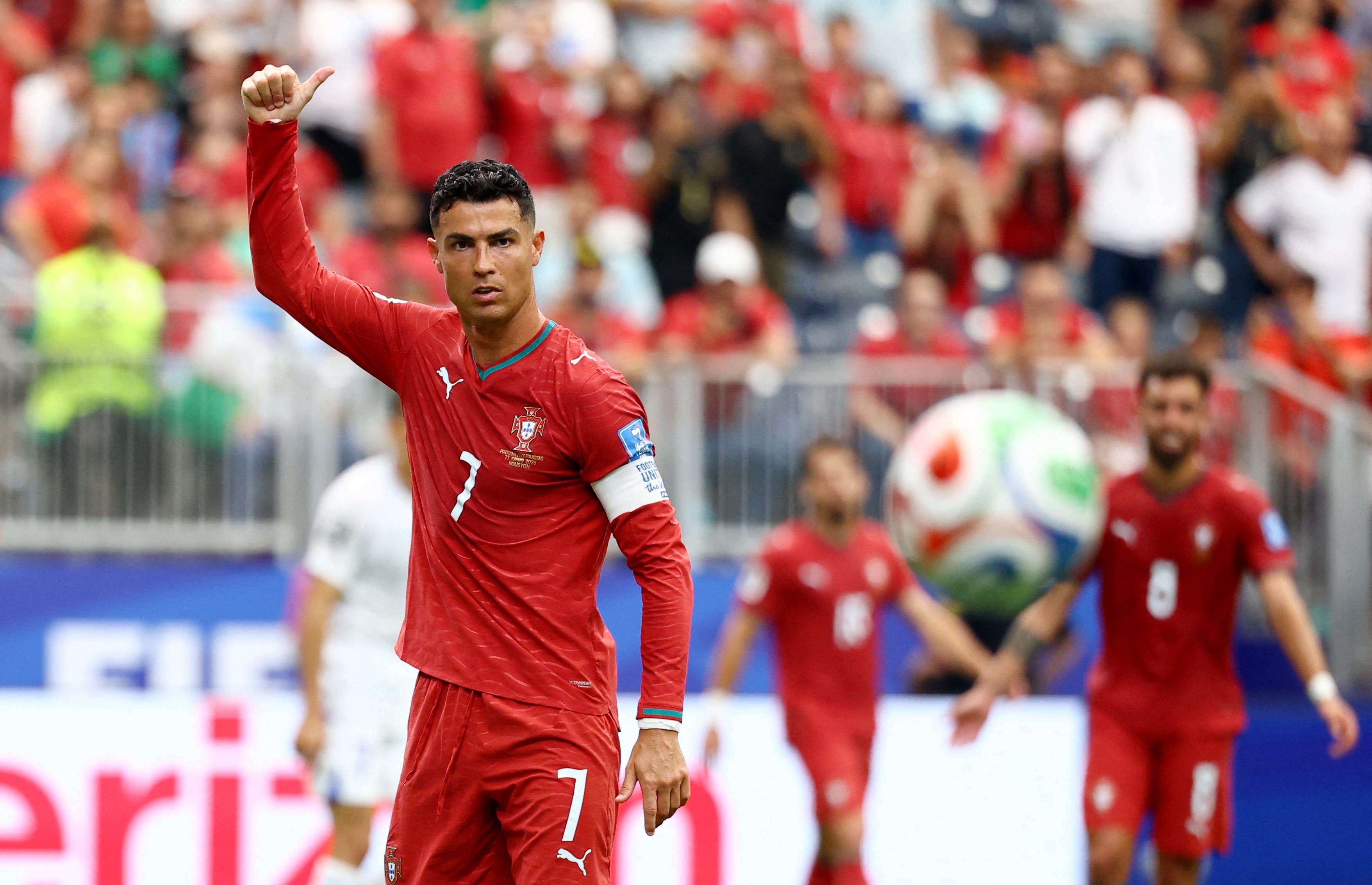 CR7