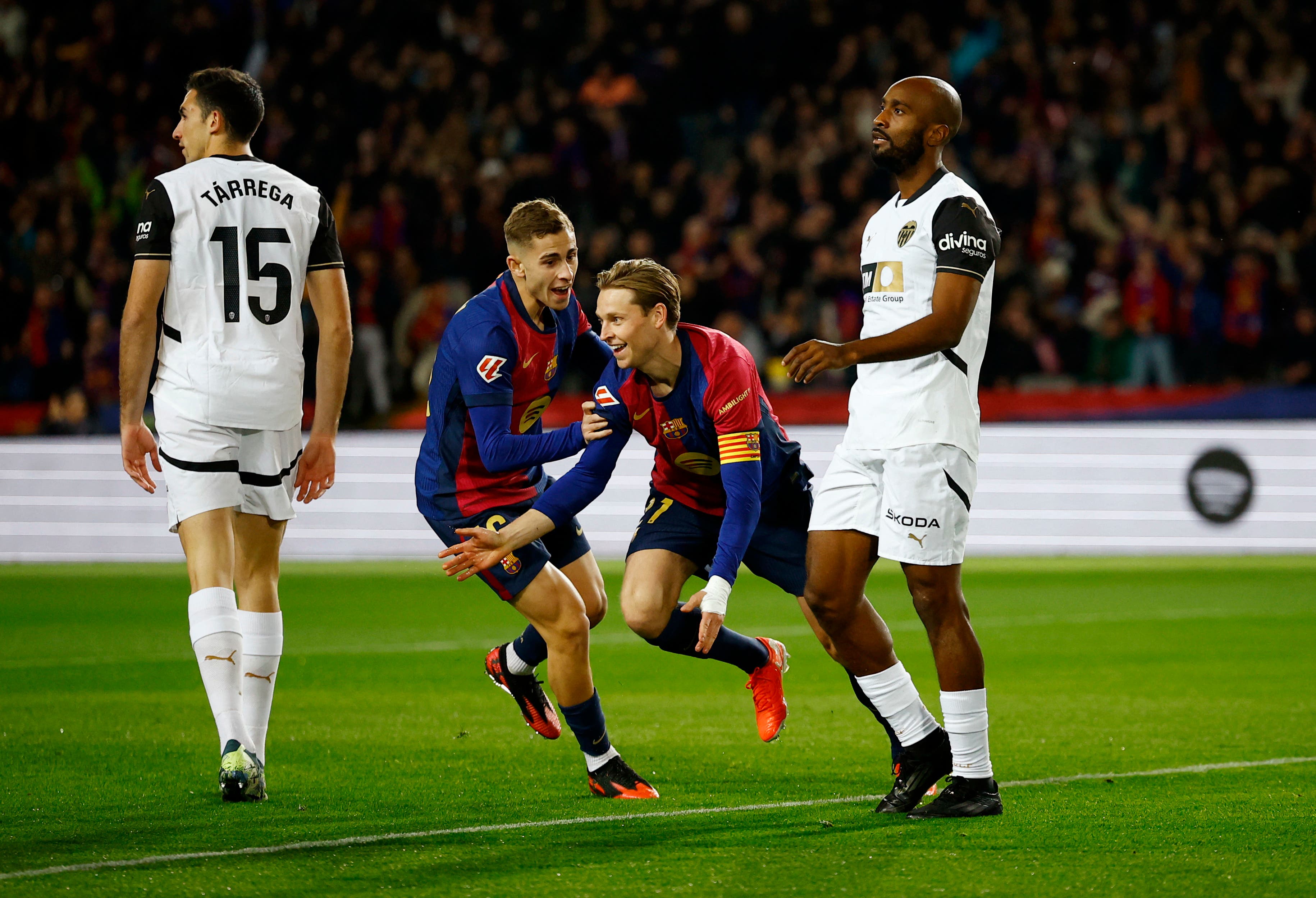 FC Barcelona's Frenkie de Jong celebrates scoring 