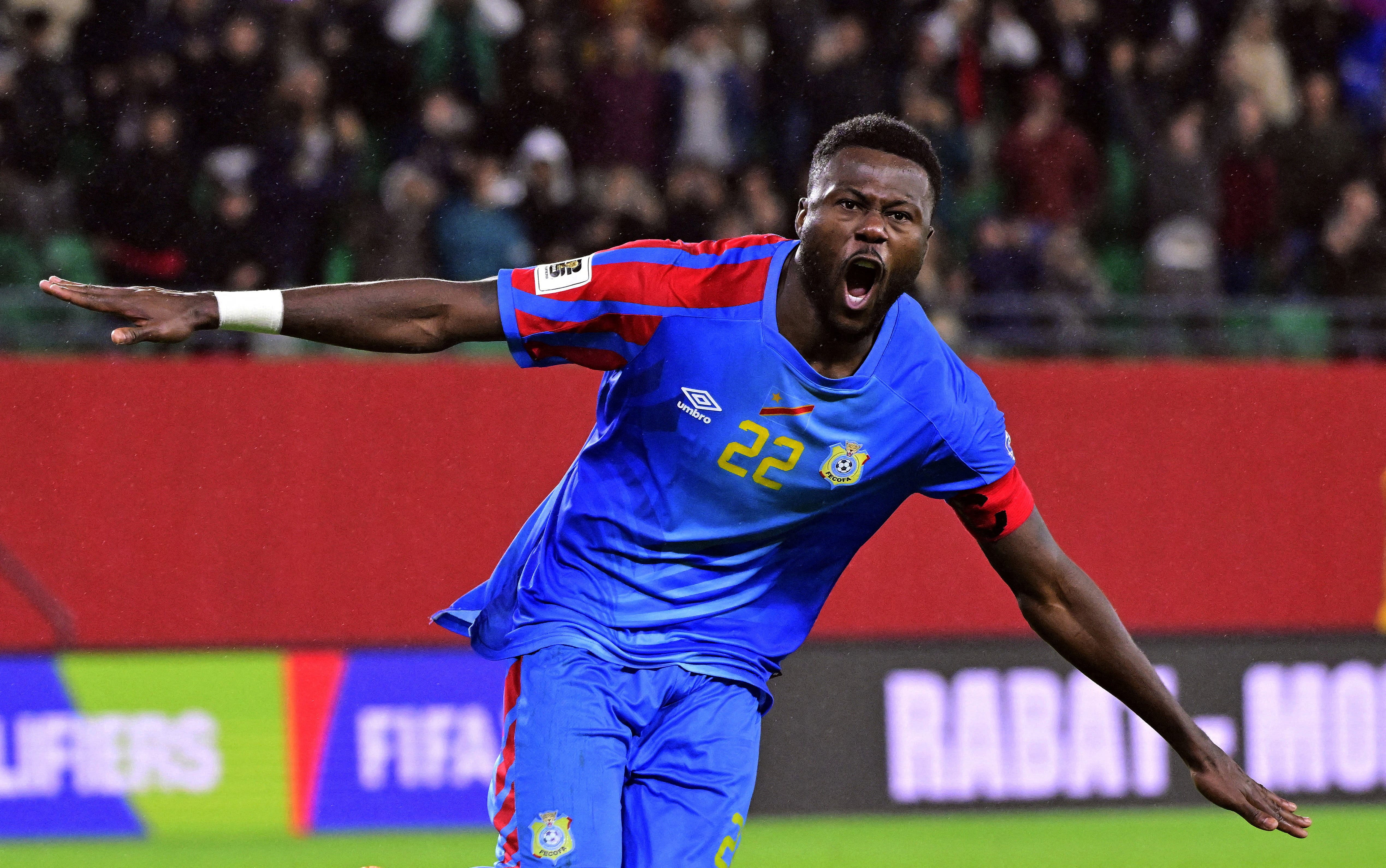 Soccer Football - FIFA World Cup - CAF Qualifiers - Playoffs - Final - Nigeria v Democratic Republic of Congo - Prince Moulay Hassan Stadium, Rabat, Morocco - November 16, 2025 Democratic Republic of Congo's Chancel Mbemba celebrates after scoring the winning penalty in the penalty shootout REUTERS/Abdelmjid Rizkou TPX IMAGES OF THE DAY