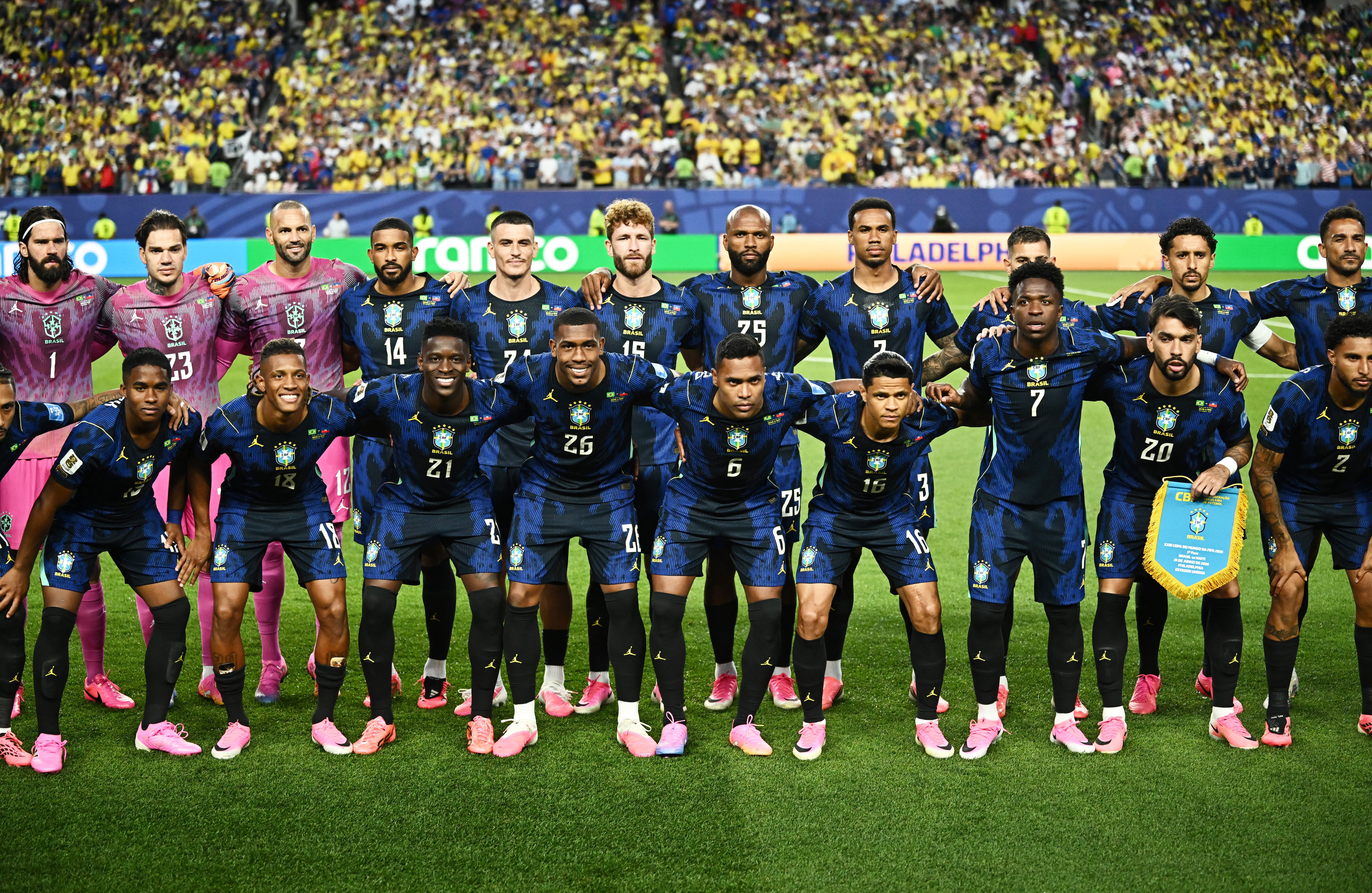 Soccer Football - FIFA World Cup 2026 - Group C - Brazil v Haiti - Philadelphia Stadium, Philadelphia, Pennsylvania, U.S. - June 19, 2026 Brazil players pose for a team group photo before the match REUTERS/Dylan Martinez

