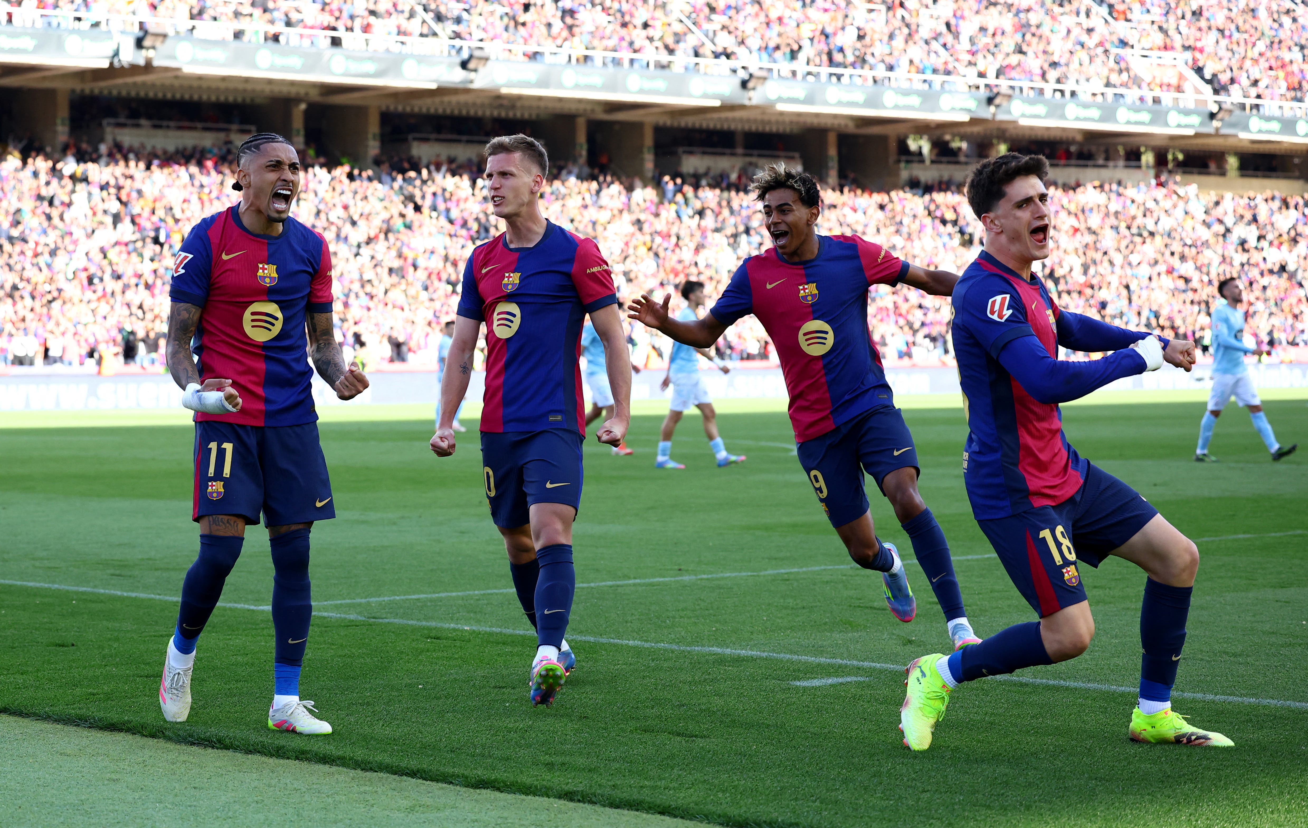 Soccer Football - LaLiga - FC Barcelona v Celta Vigo - Estadi Olimpic Lluis Companys, Barcelona, Spain - April 19, 2025 FC Barcelona's Raphinha celebrates scoring their fourth goal with Lamine Yamal, Dani Olmo and Pau Victor REUTERS/Albert Gea