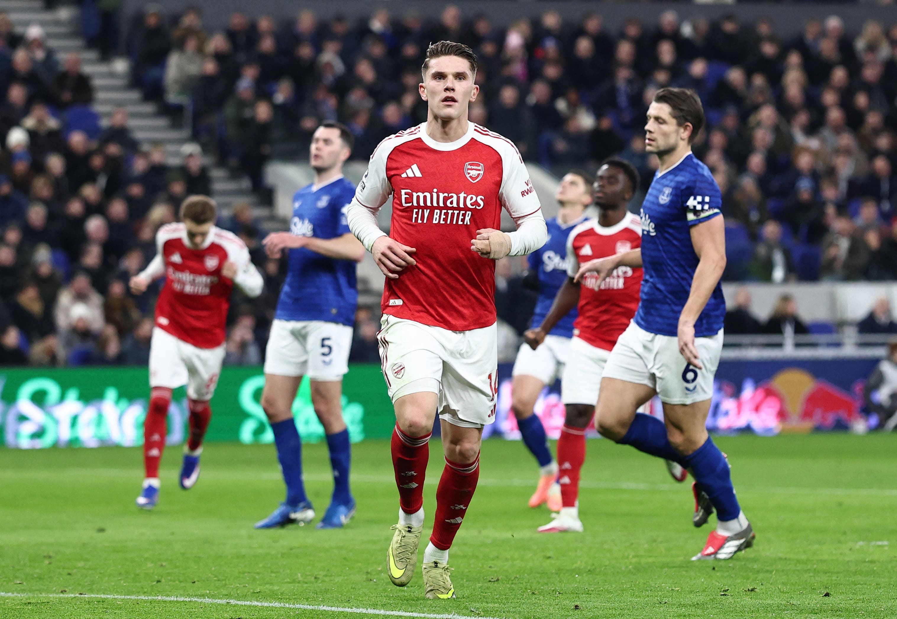 Soccer Football - Premier League - Everton v Arsenal - Hill Dickinson Stadium, Liverpool, Britain - December 20, 2025 Arsenal's Viktor Gyokeres celebrates scoring their first goal REUTERS/David Klein