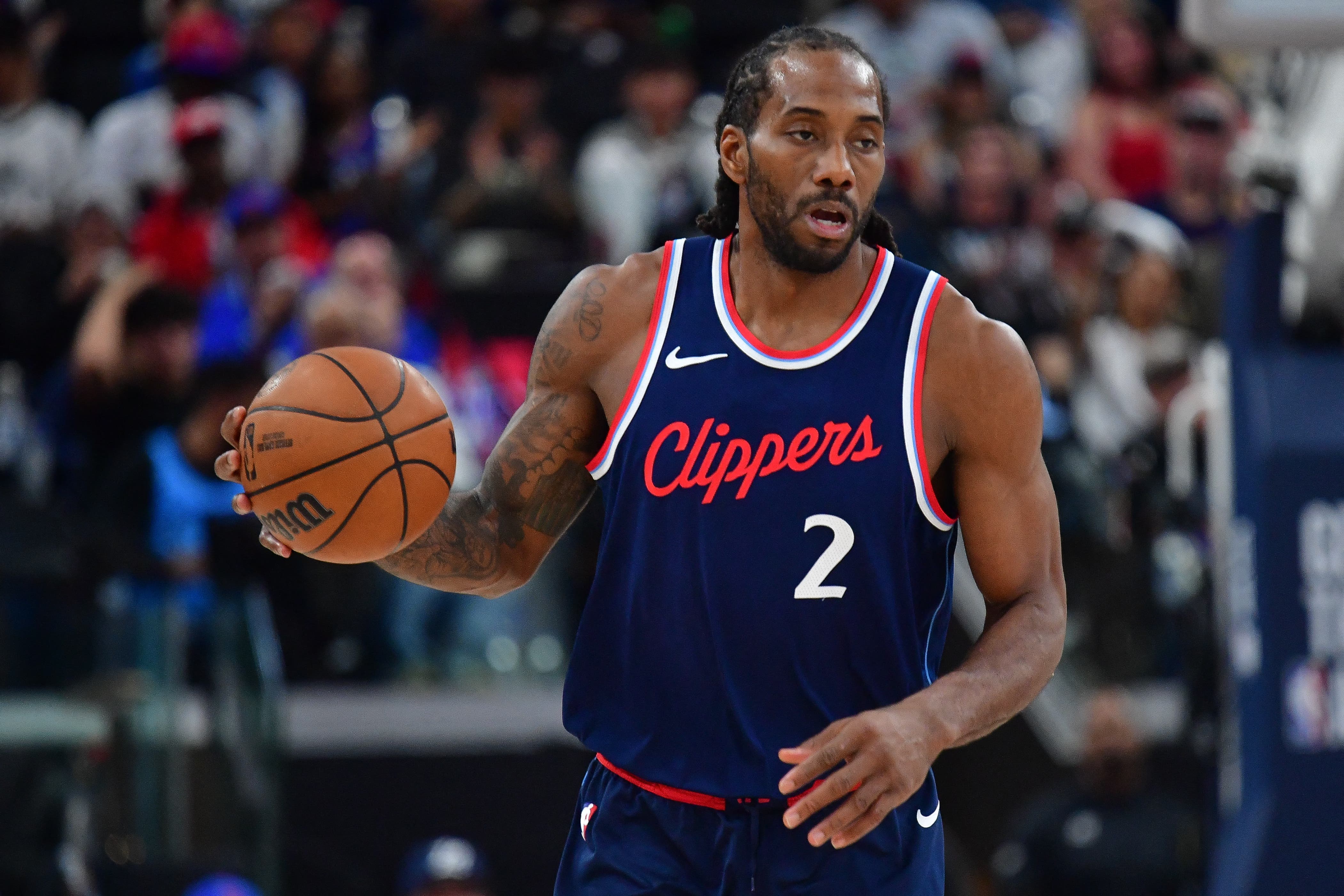 Kawhi Leonard jugando para el Los Angeles Clippers.