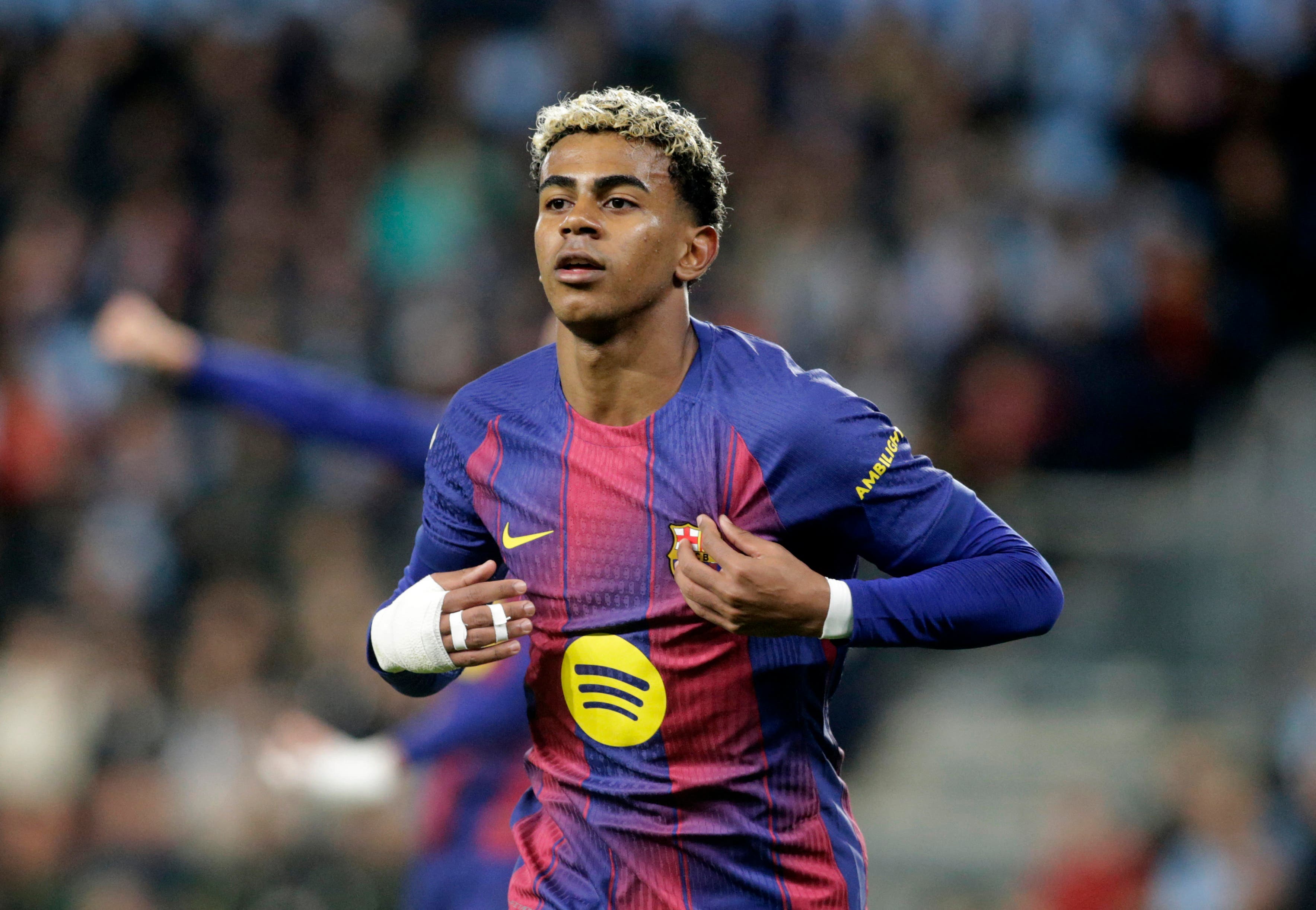 Lamine Yamal celebra un gol durante un partido con el FC Barcelona.