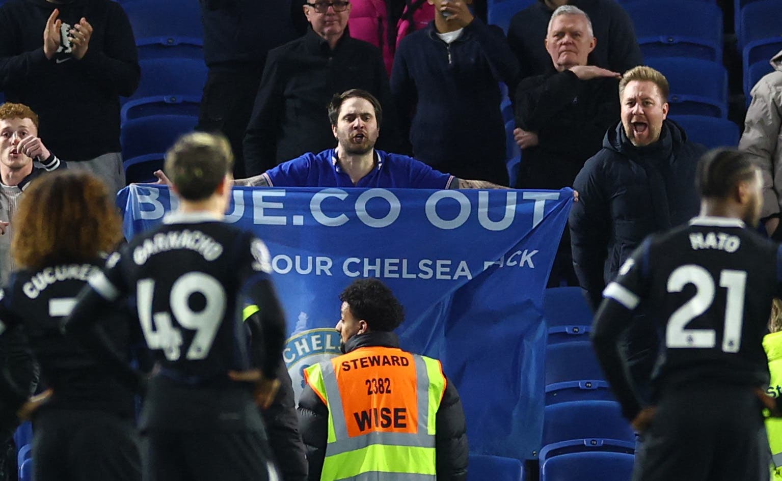 Soccer Football - Premier League - Brighton & Hove Albion v Chelsea - The American Express Community Stadium, Brighton, Britain - April 21, 2026 Chelsea fans react as players stand dejected after the match Action Images via Reuters/Matthew Childs