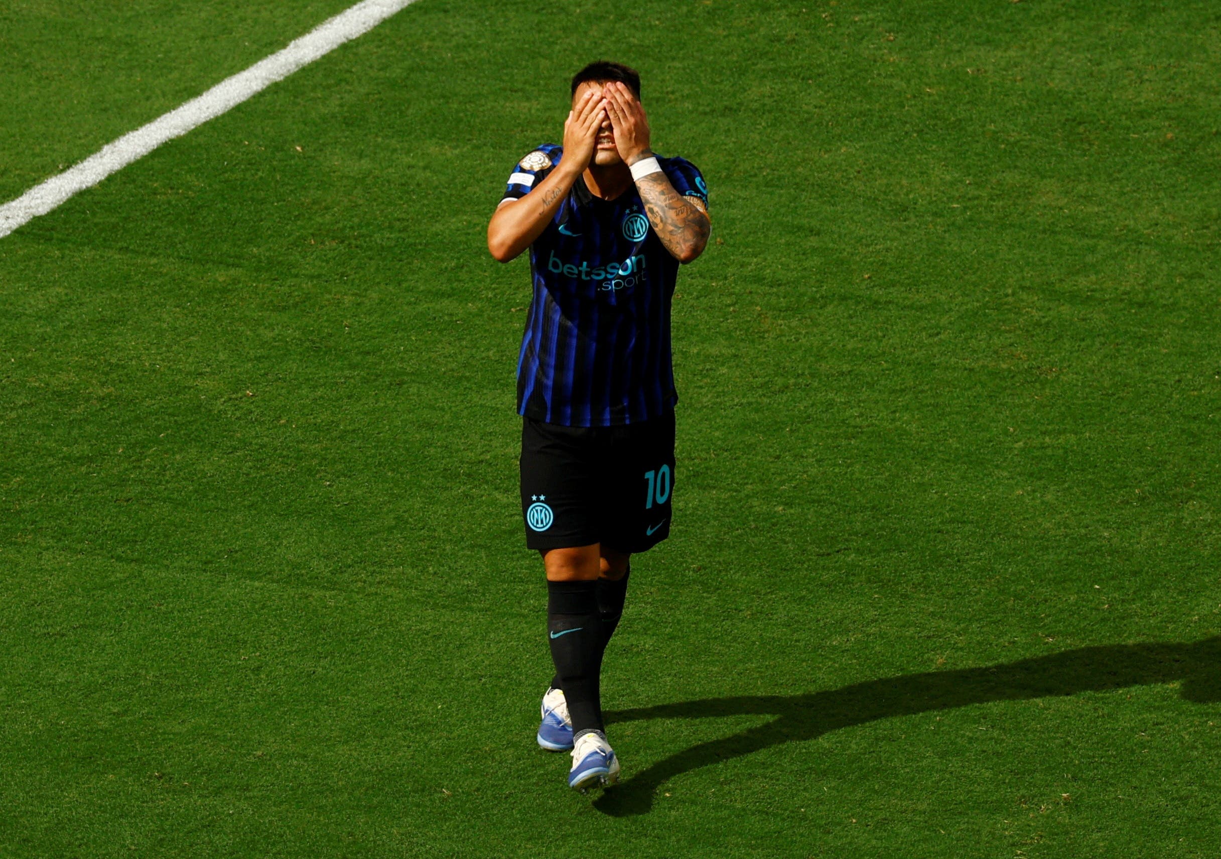 Lautaro Martínez reacts during an Inter match at the Club World Cup.