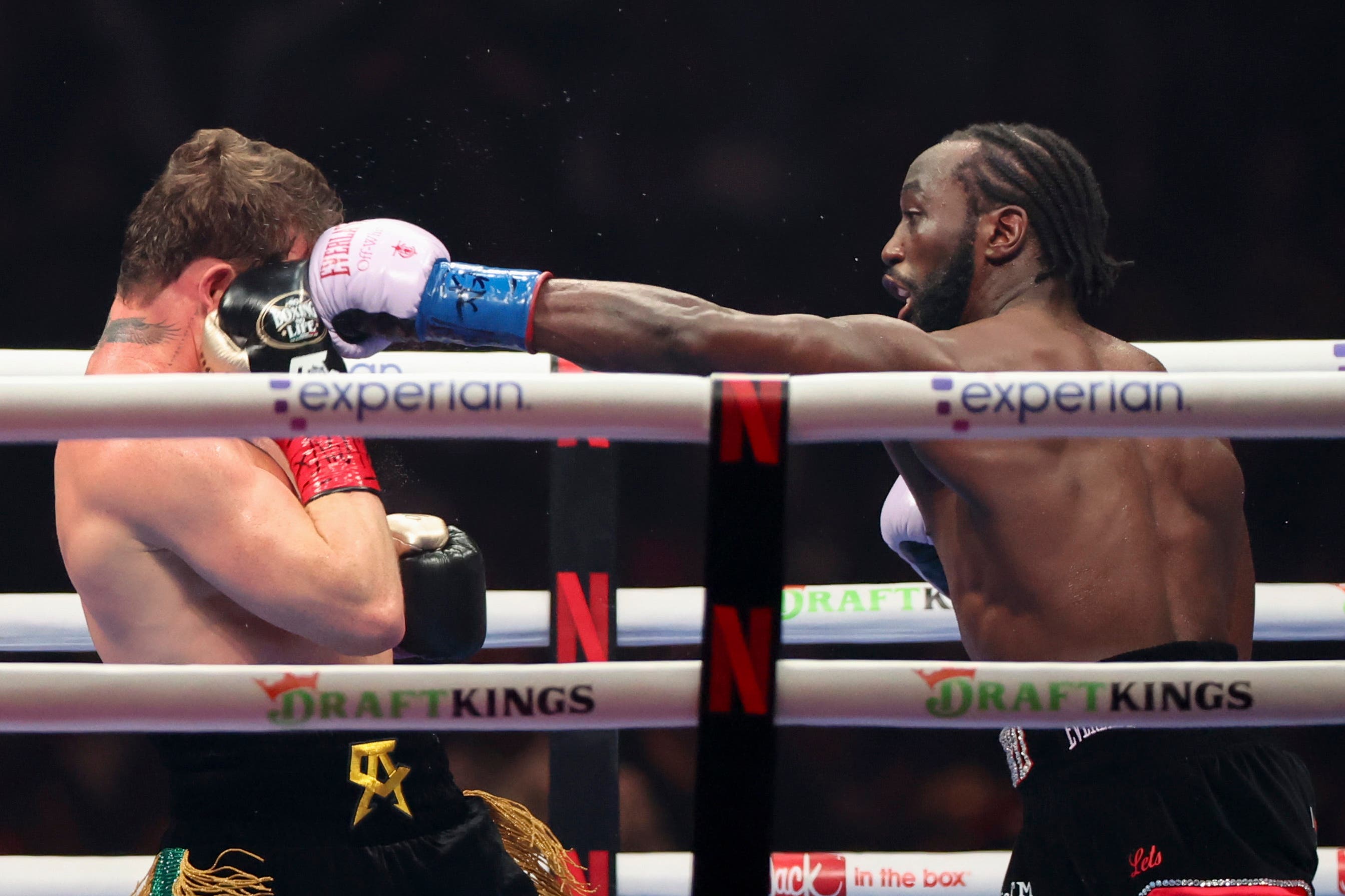 Terence Crawford vs Canelo.