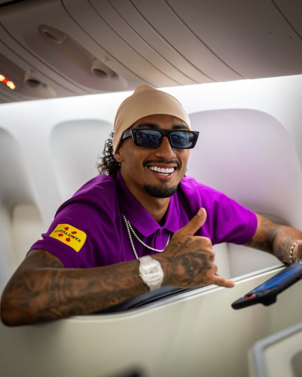 Raphinha Flying to Japan.