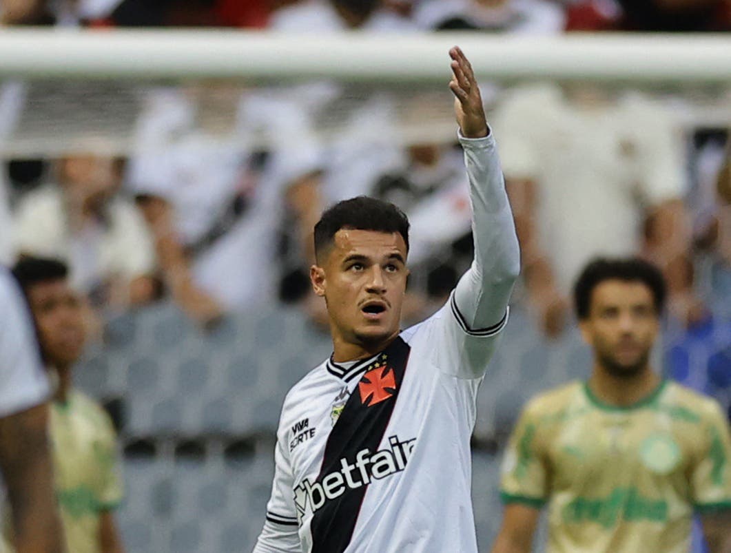 Vasco da Gama's Philippe Coutinho reacts