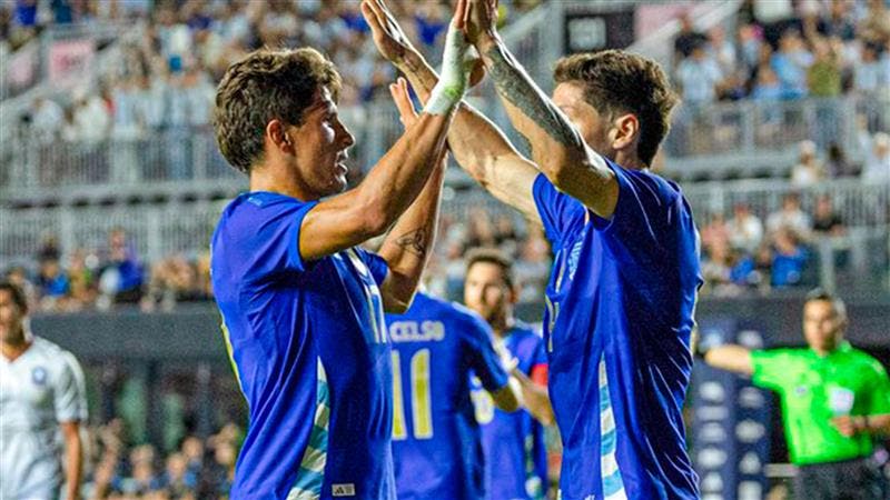 Argentina celebrates a goal during his friendly match against Puerto Rico. 