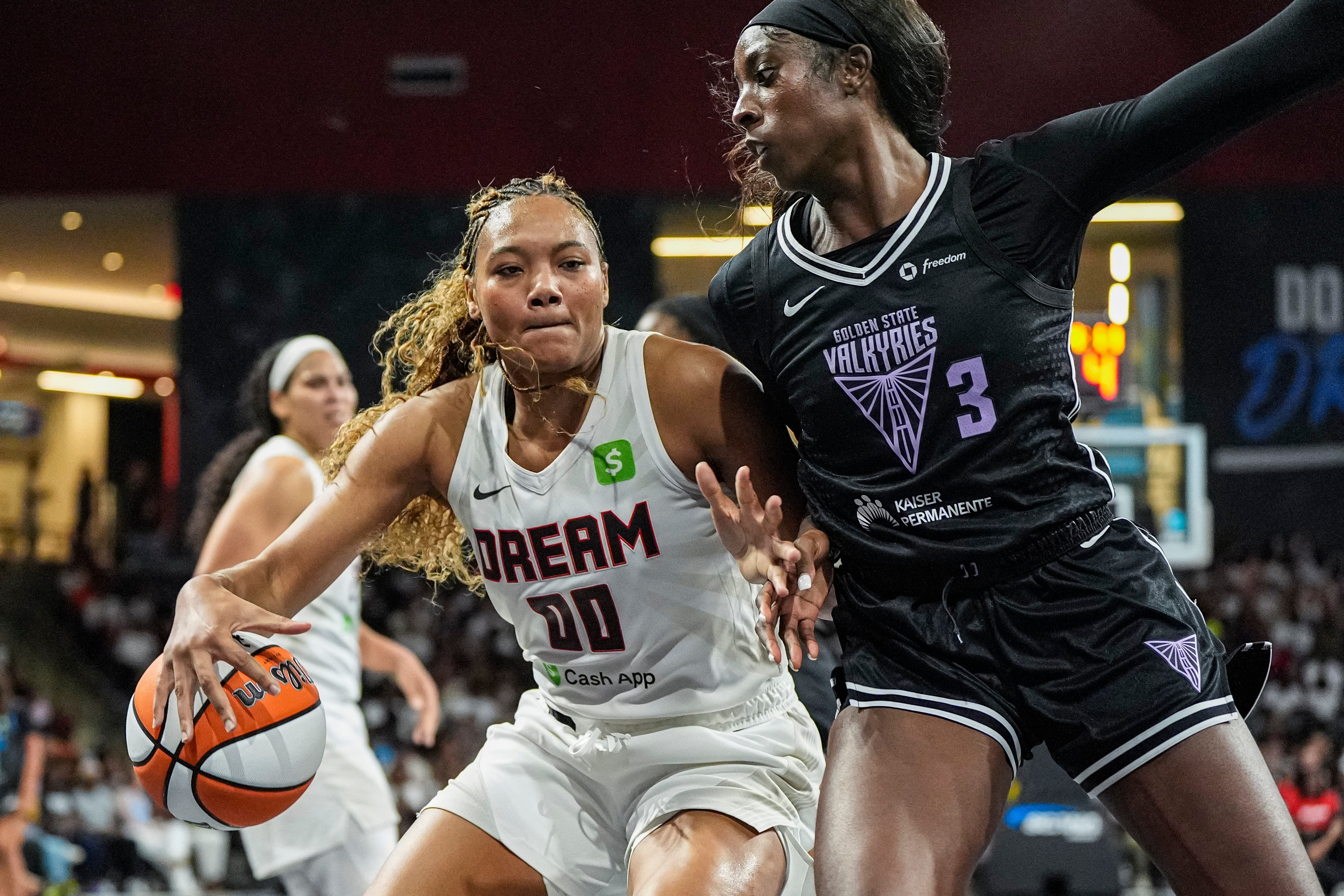Naz Hillmon: energy and versatility