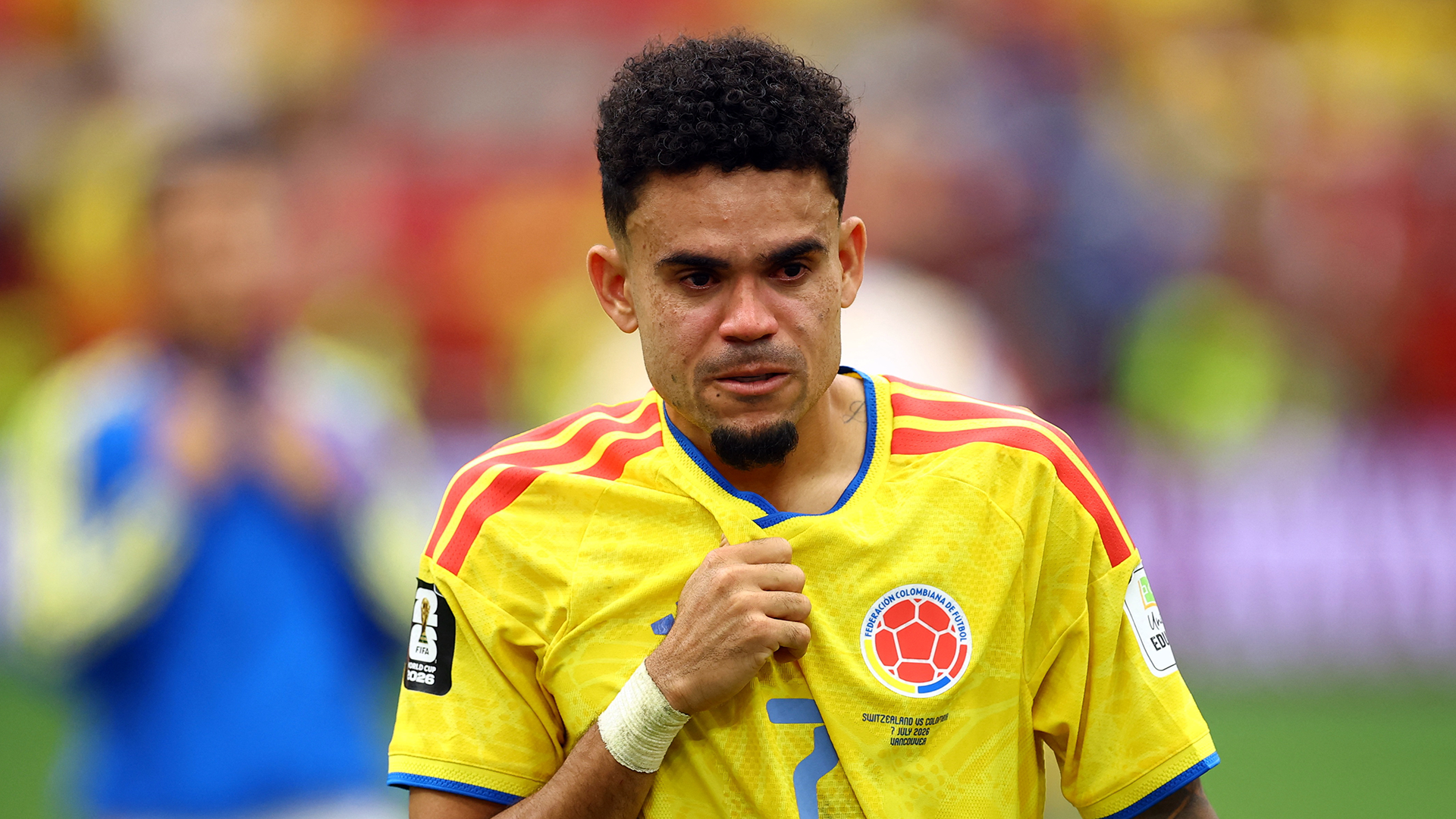 Soccer Football - FIFA World Cup 2026 - Round of 16 - Switzerland v Colombia - BC Place, Vancouver, Canada - July 7, 2026 Colombia's Luis Diaz looks dejected after the match as Colombia are eliminated from the World Cup REUTERS/Albert Gea