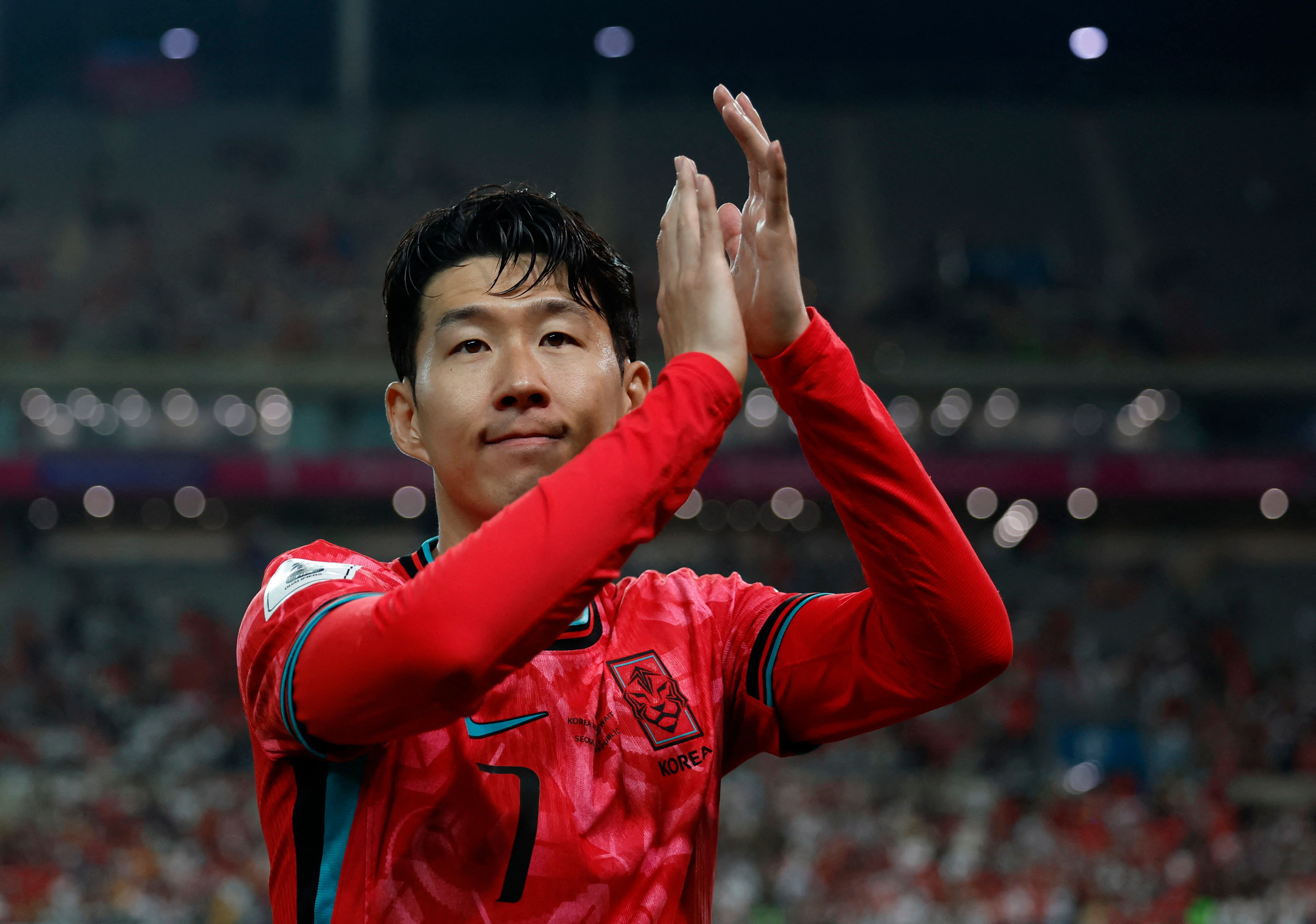 Soccer Football - World Cup - AFC Qualifiers - Group B - South Korea v Kuwait - Seoul World Cup Stadium, Seoul, South Korea - June 10, 2025 South Korea's Son Heung Min applauds fans after the match REUTERS/Kim Soo-Hyeon