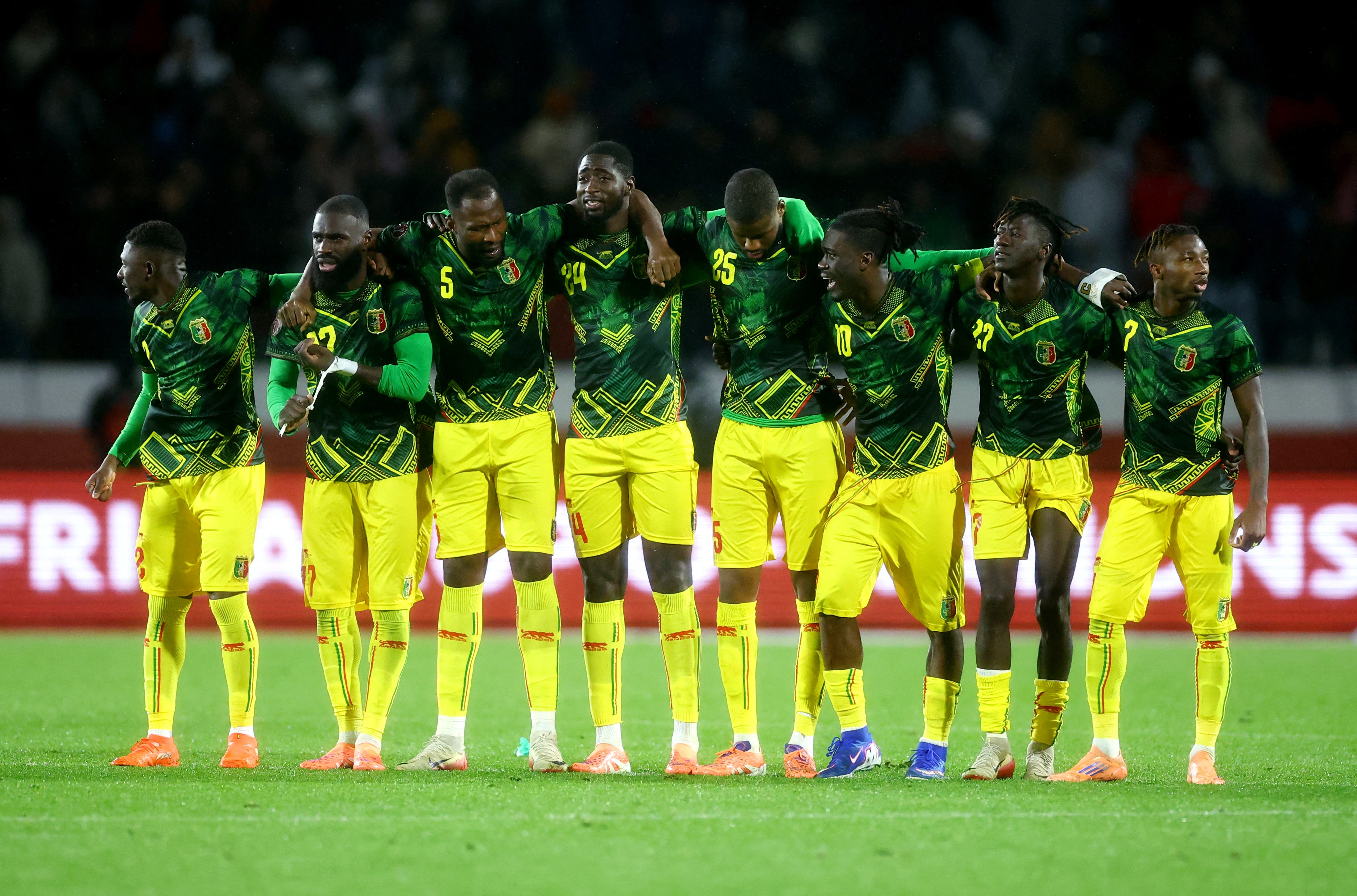 Soccer Football - CAF Africa Cup of Nations - Morocco 2025 - Round of 16 - Mali v Tunisia - Mohammed V Stadium, Casablanca, Morocco - January 3, 2026 Mali players react during the penalty shootout REUTERS/Siphiwe Sibeko