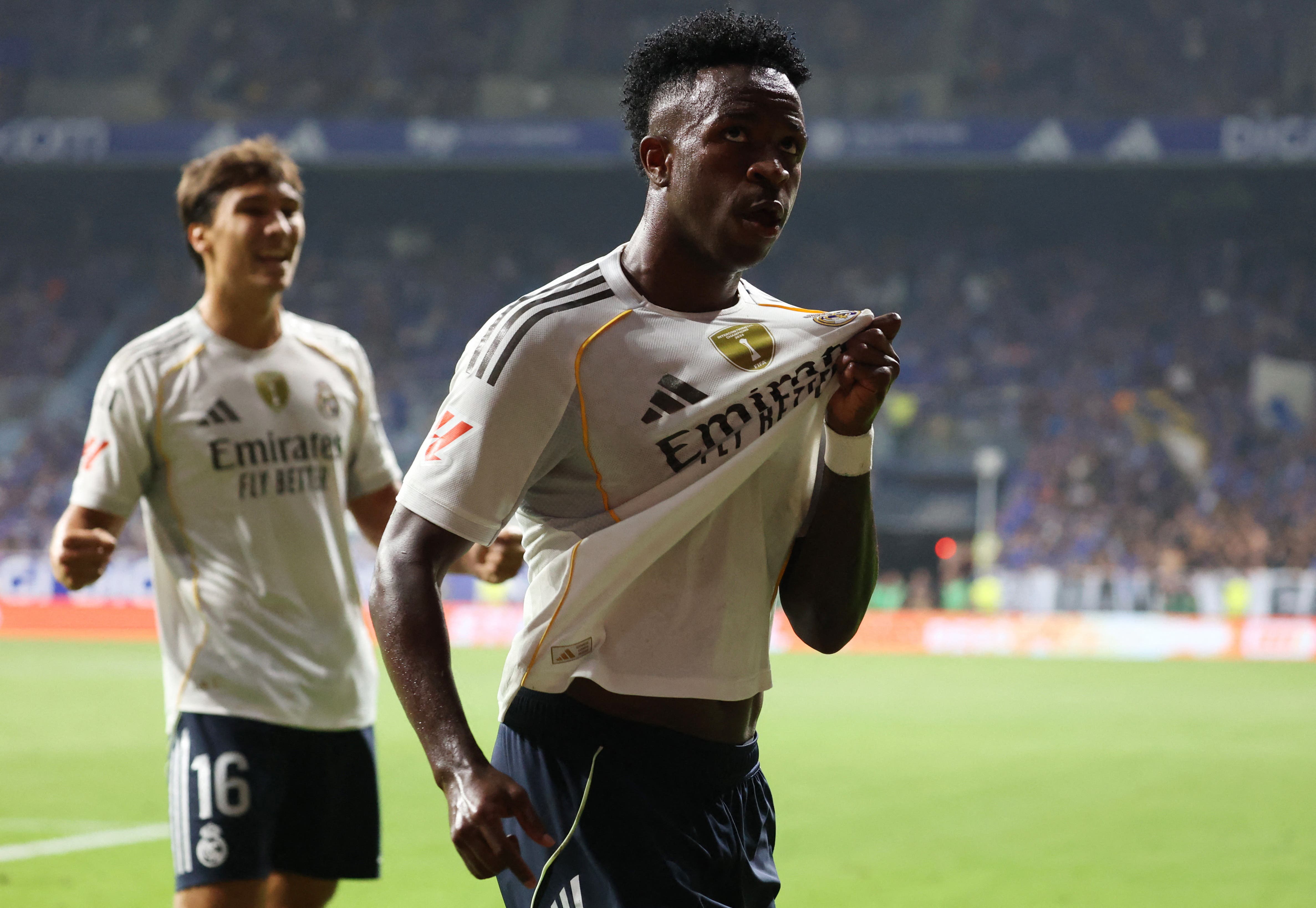 Soccer Football - LaLiga - Real Oviedo v Real Madrid - Estadio Carlos Tartiere, Oviedo, Spain - August 24, 2025 Real Madrid's Vinicius Junior celebrates scoring their third goal REUTERS/Pankra Nieto