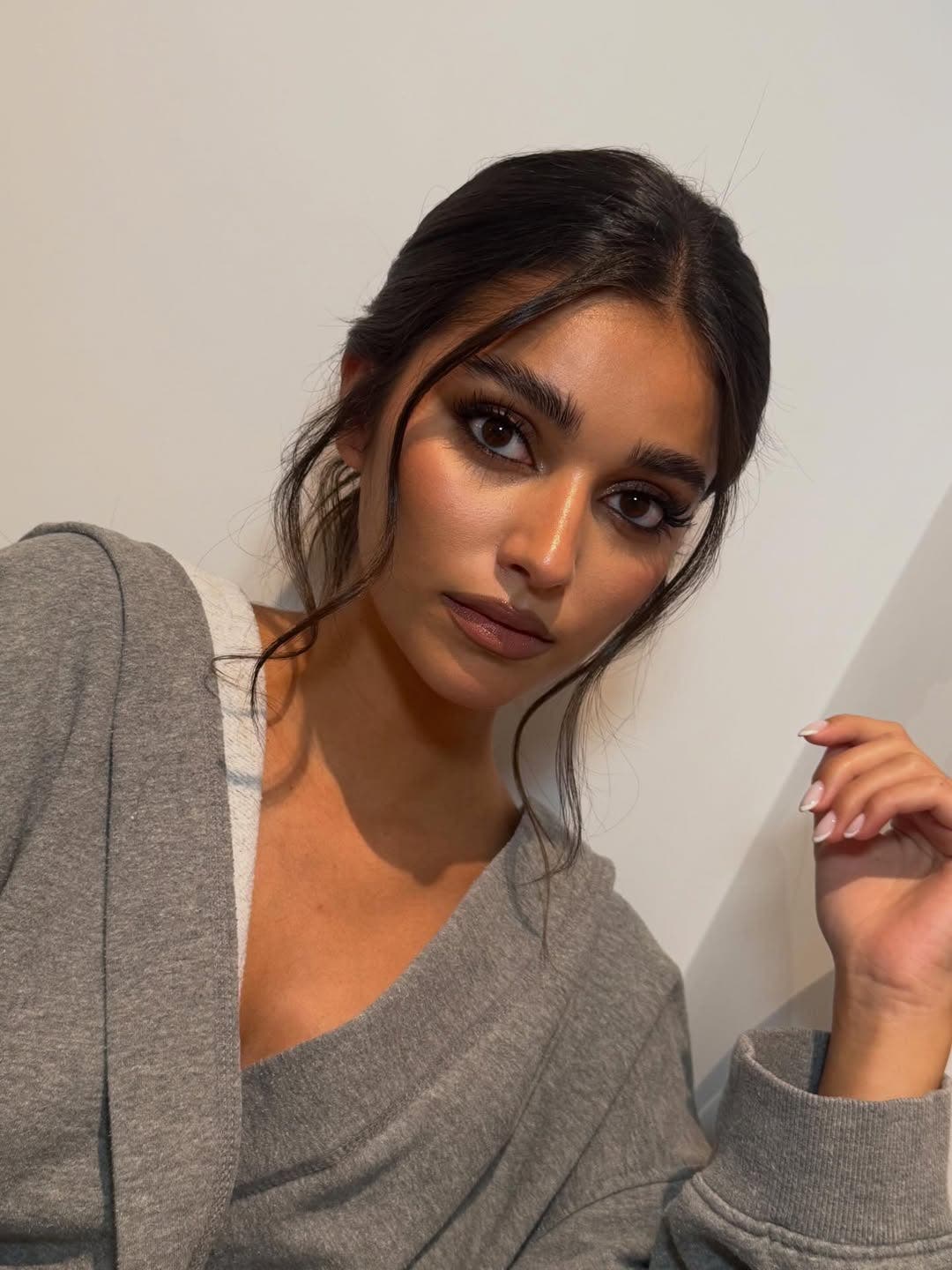 La nouvelle petite amie de Yamal brise le silence après les critiques sur sa relation avec le footballeur