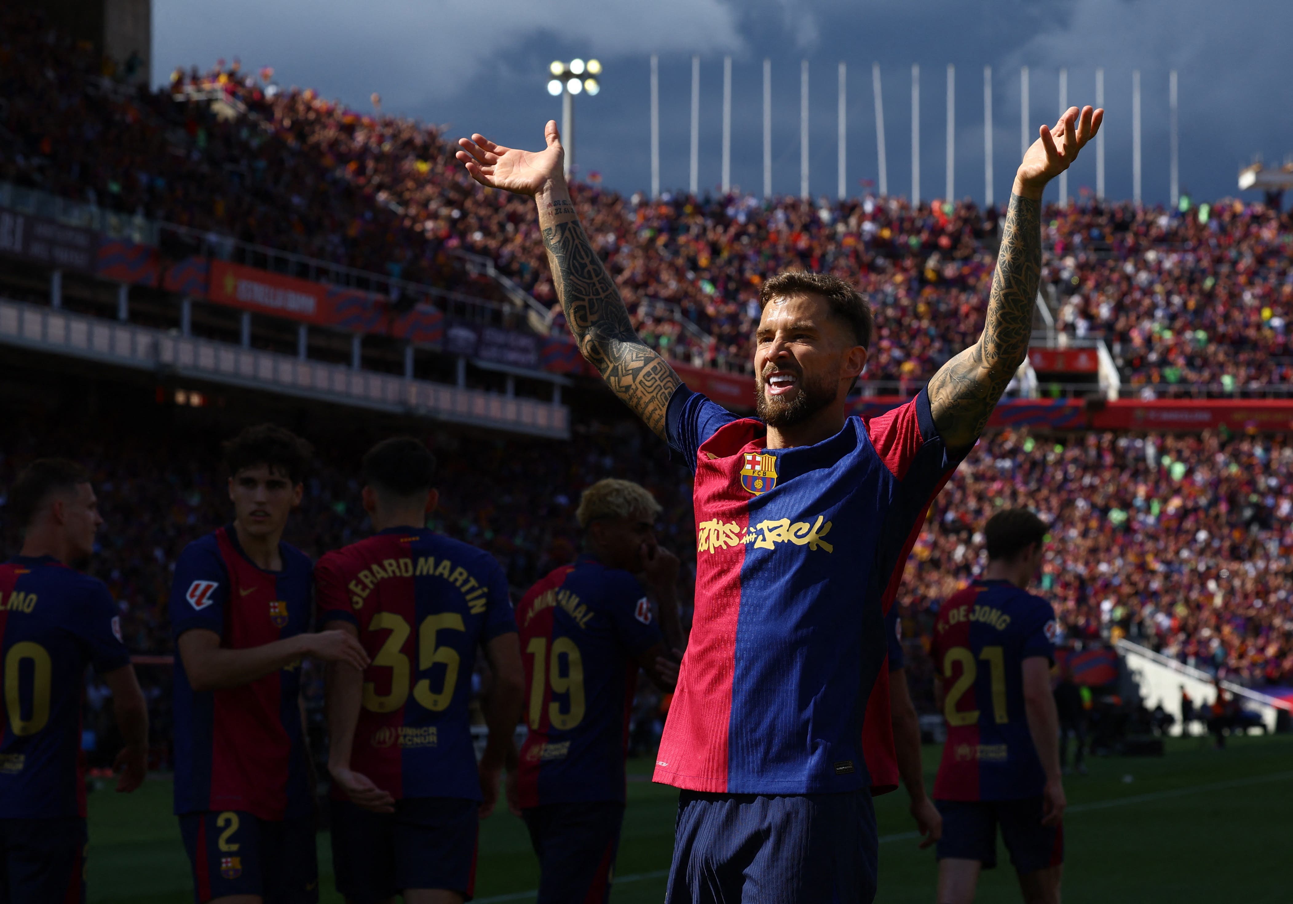 Iñigo Martinez celebrates.