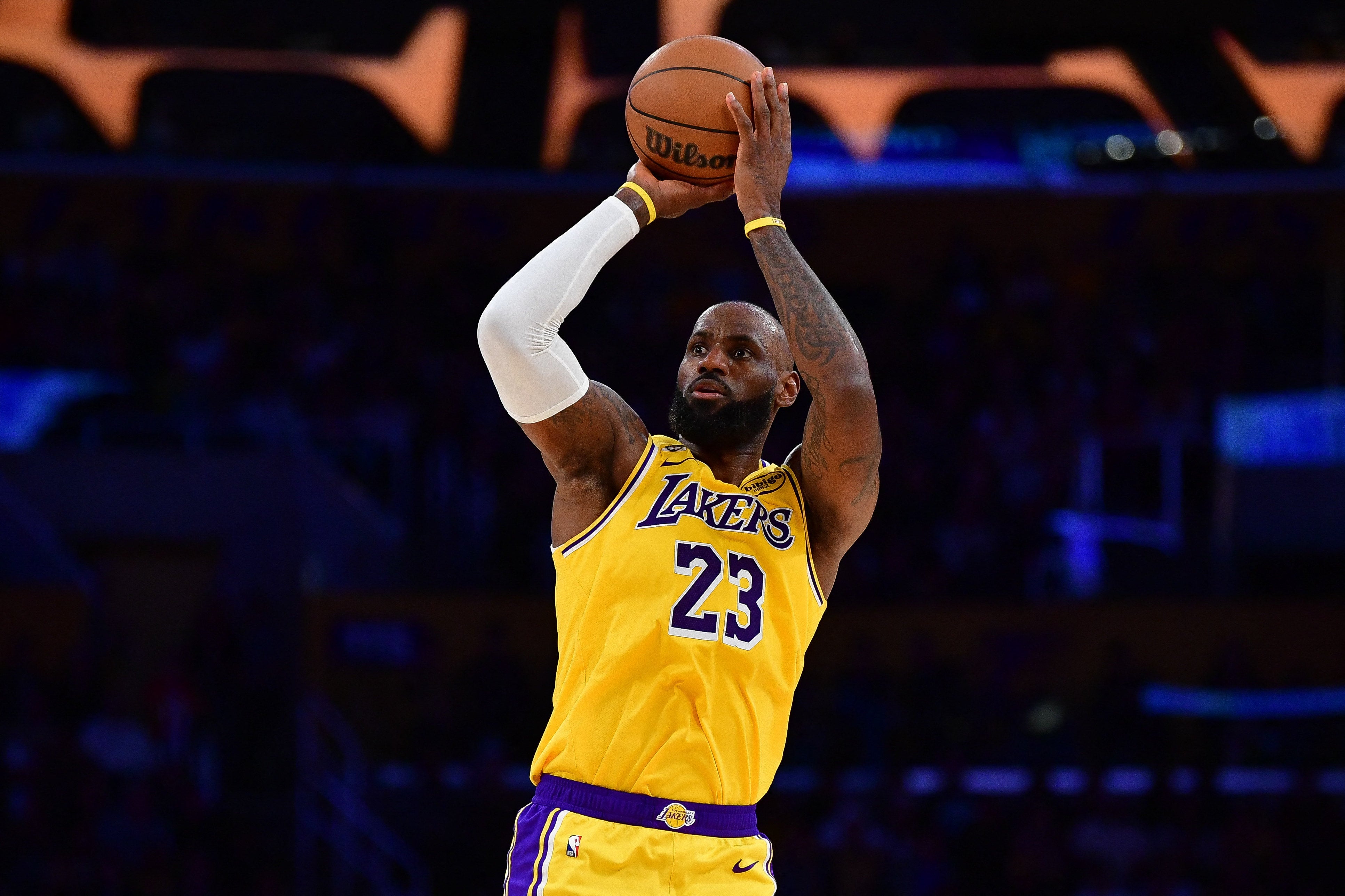 lebron james lakers return
