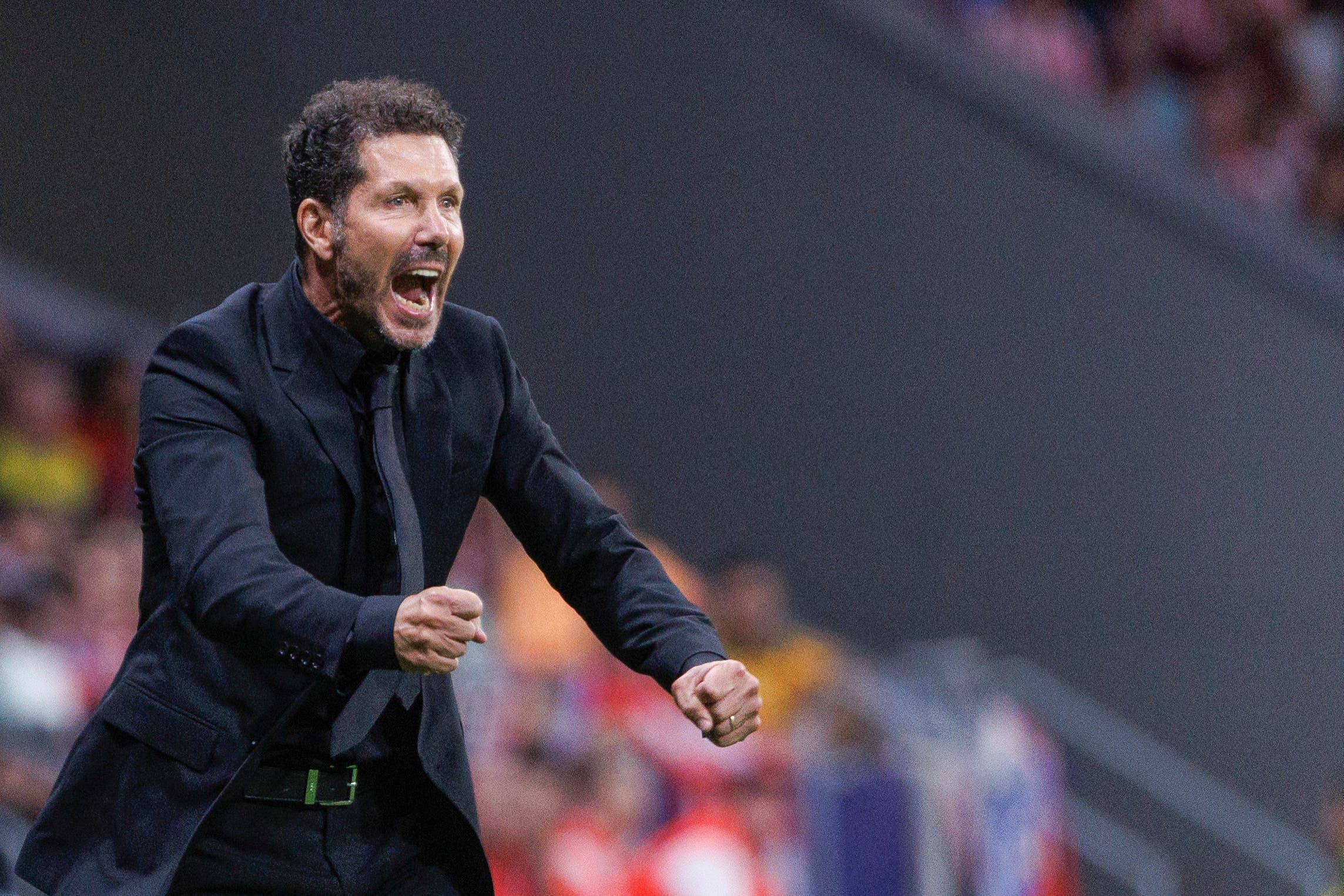 MADRID, 13/09/2025.- El entrenador del Atlético de Madrid, Diego Simeone durante el partido de la cuarta jornada de LaLiga de fútbol que Atlético de Madrid y Villarreal CF disputan este sábado en el estadio Metropolitano. EFE/Sergio Pérez
