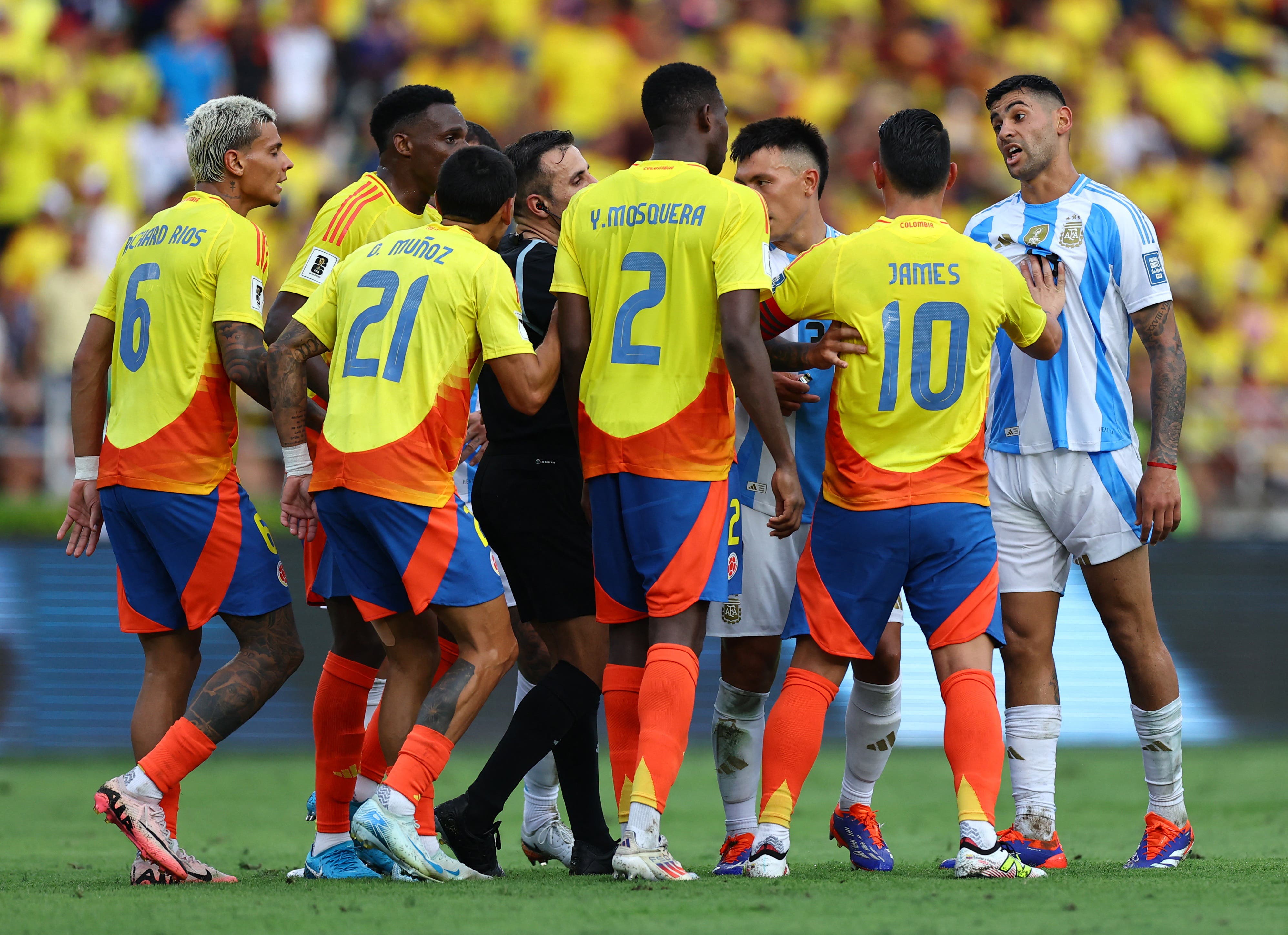 James Rodríguez anota y Colombia derrota a una Argentina sin Messi | beIN SPORTS