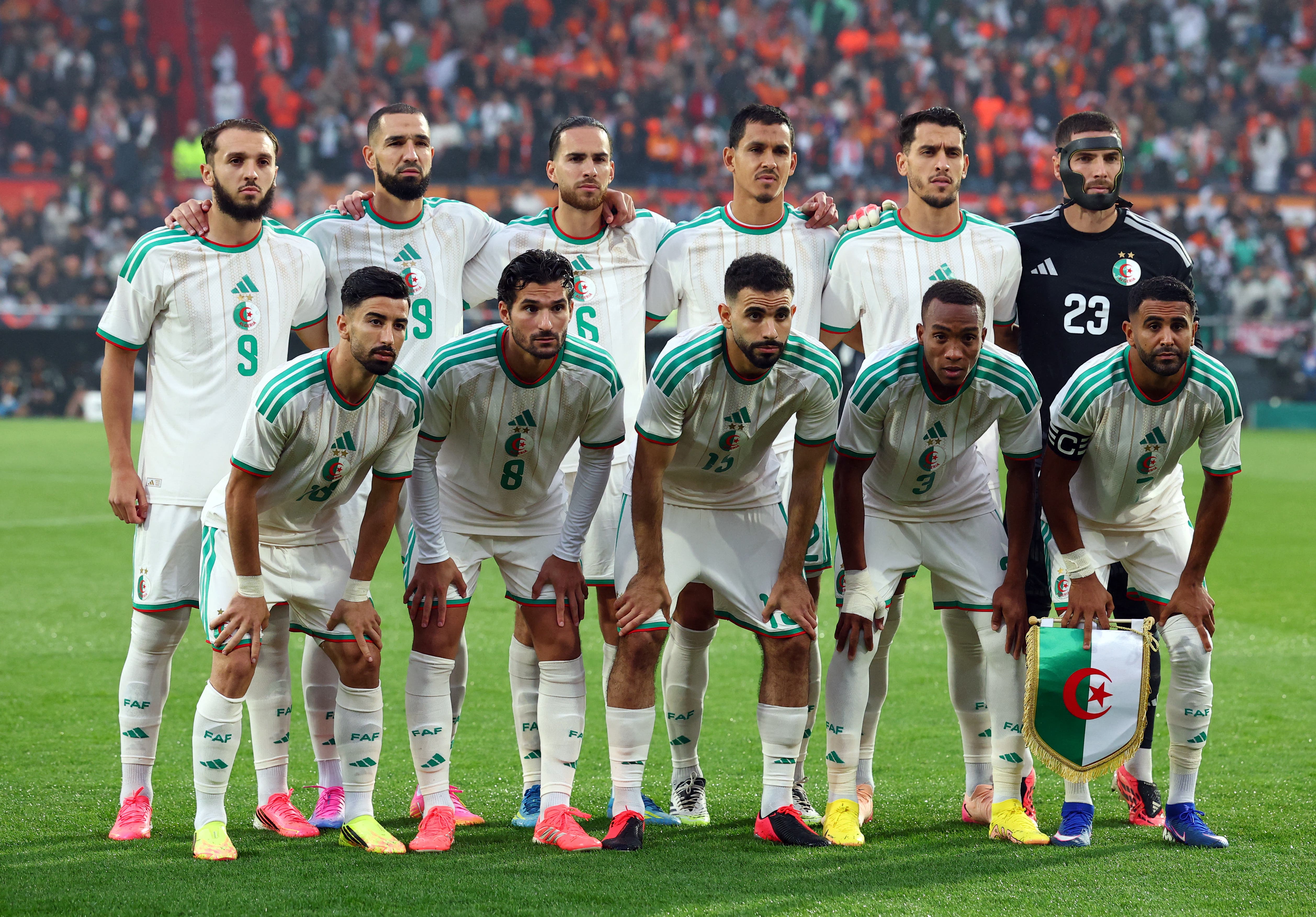 Soccer Football - International Friendly - Netherlands v Algeria - De Kuip, Rotterdam, Netherlands - June 3, 2026 Algeria players pose for a team group photo before the match REUTERS/Piroschka Van De Wouw