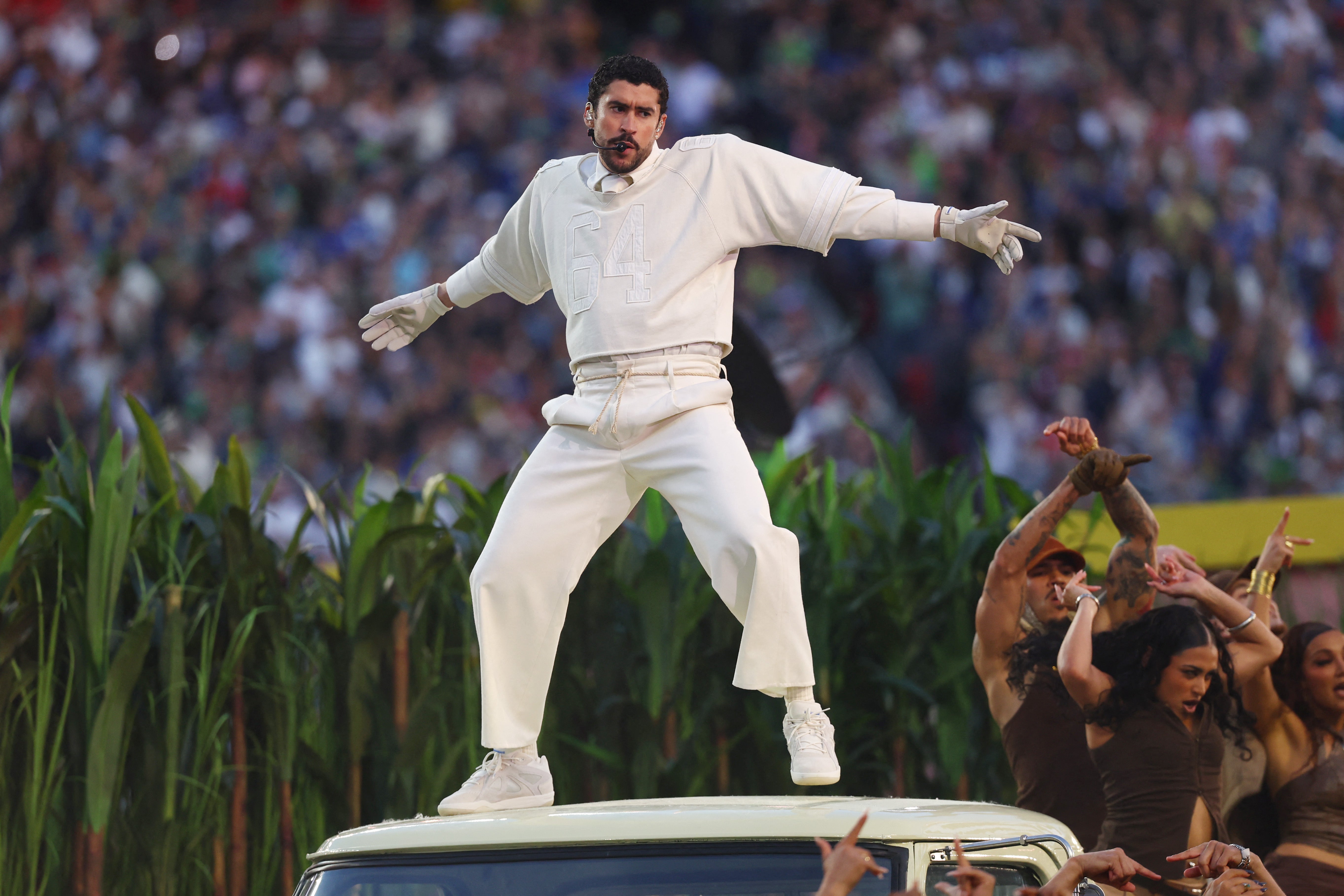 The “Bad Bunny” Conquers Super Bowl LX: A Latin Manifesto in Santa Clara |  beIN SPORTS