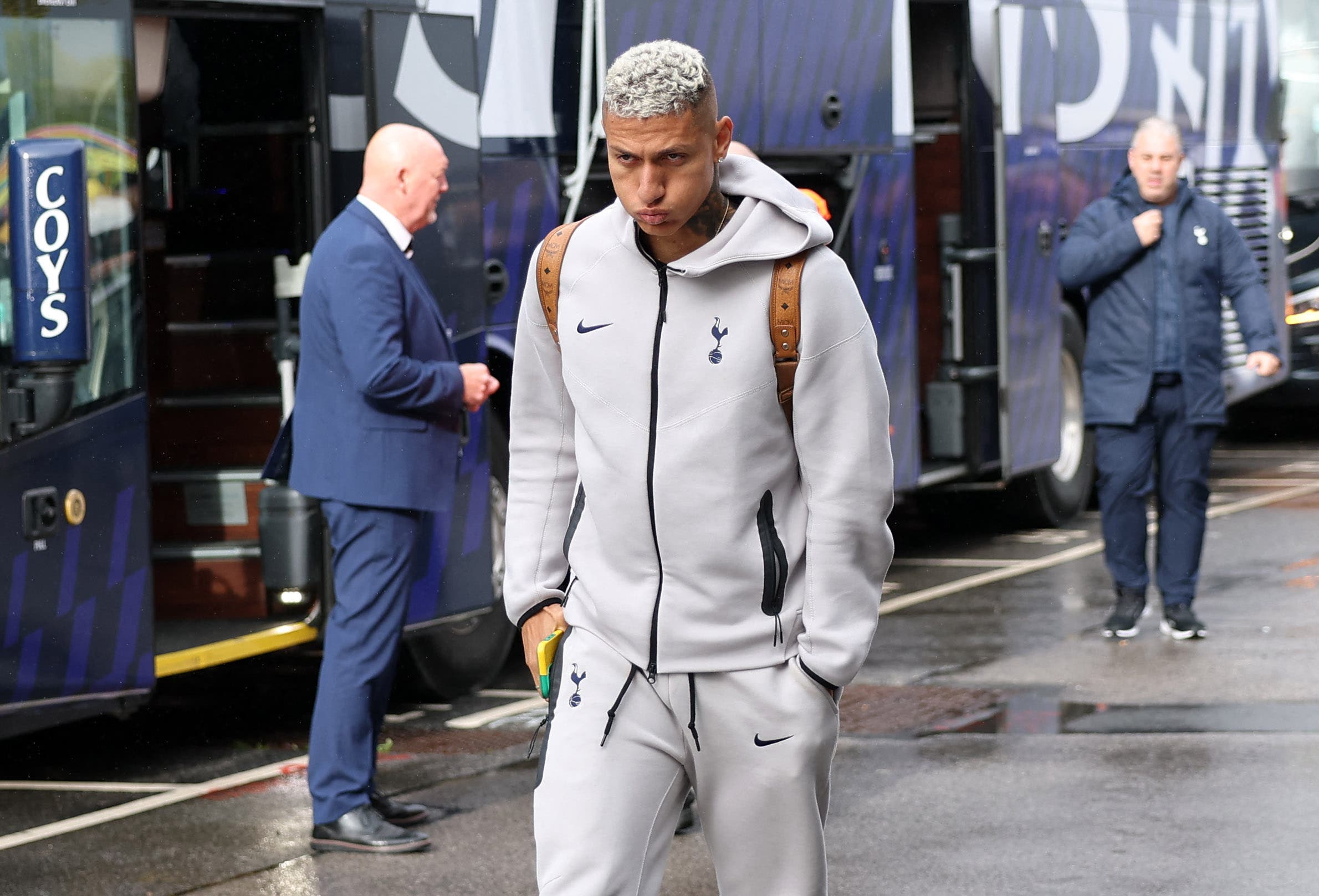 Soccer Football - Premier League - Leeds United v Tottenham Hotspur - Elland Road, Leeds, Britain - October 4, 2025 Tottenham Hotspur's Richarlison arrives at the stadium before the match Action Images via Reuters/Andrew Boyers