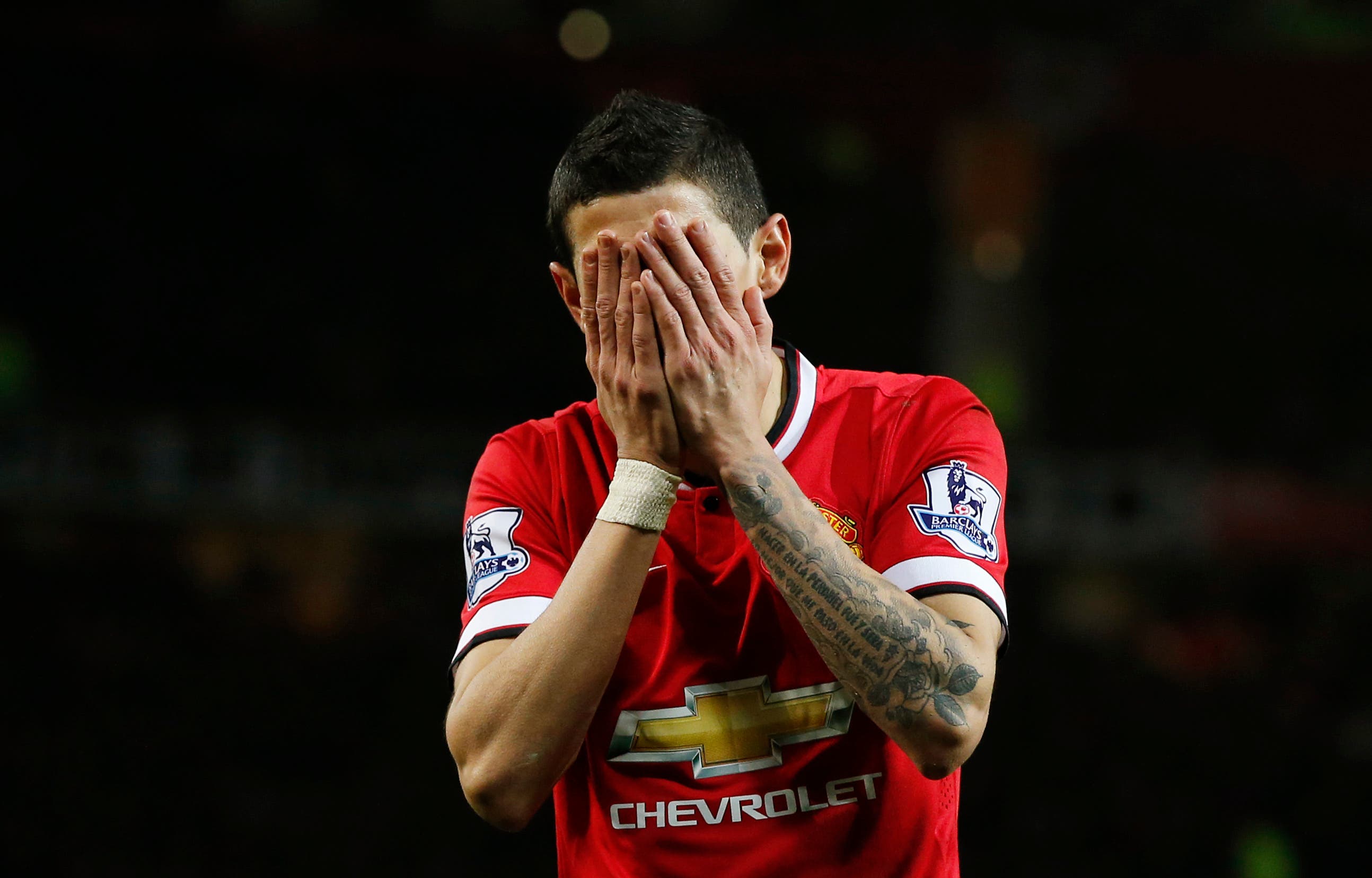 Football - Manchester United v Arsenal - FA Cup Quarter Final - Old Trafford - 9/3/15 Manchester United's Angel Di Maria looks dejected Reuters / Andrew Yates Livepic