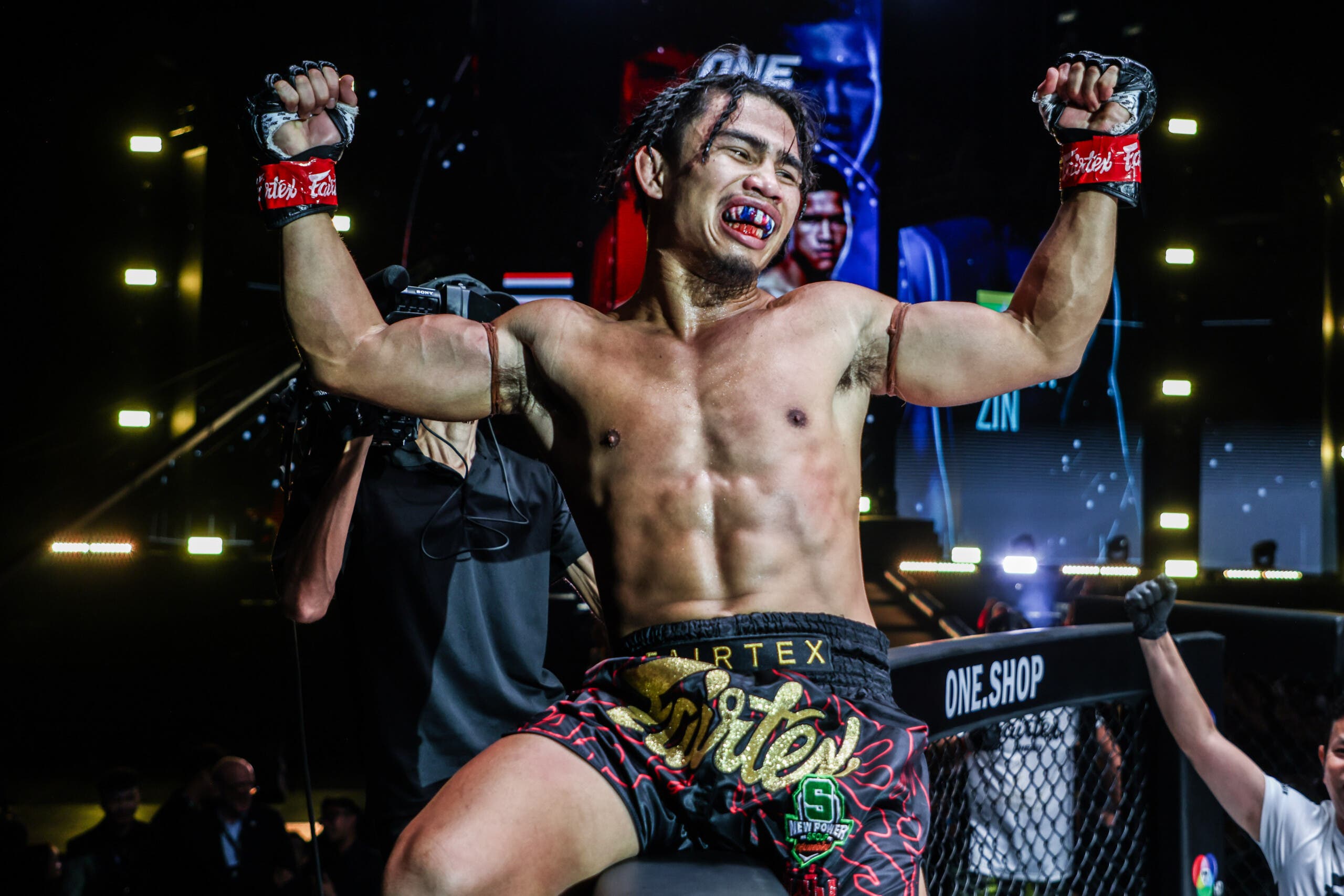 Suriyanlek vs. Decho II Headlines ONE Friday Fights 131 on Halloween ...