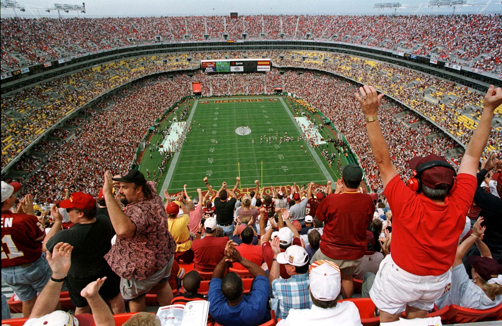 FILE PHOTO 14SEP97 - The Washington Redskins. and Jack Kent Cooke Stadium, shown in this opening day file photo from September 14, 1997, were sold for more than $700 million January 10 to brothers Howard and Edward Milstein, and Daniel Snyder. The sale of the organization mut be approved by the NFL, but if cleared, would end 25 years of ownership by the Cooke family, which included three Super Bowl victories under former head coach Joe Gibbs. The Milstein brothers also own 45% of the NHL's New York Islanders hockey club. GAC/SV