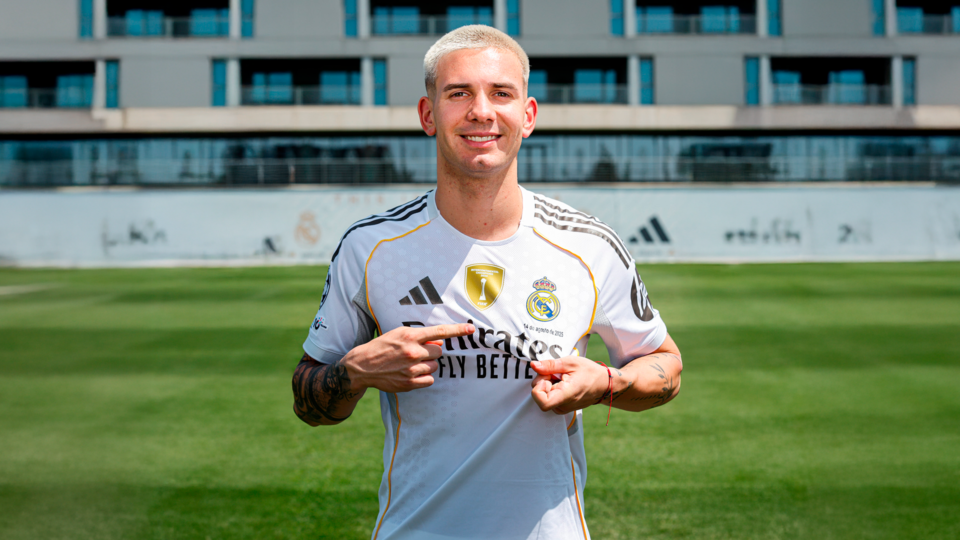 Franco Mastantuono durante su primer día en el Real Madrid.