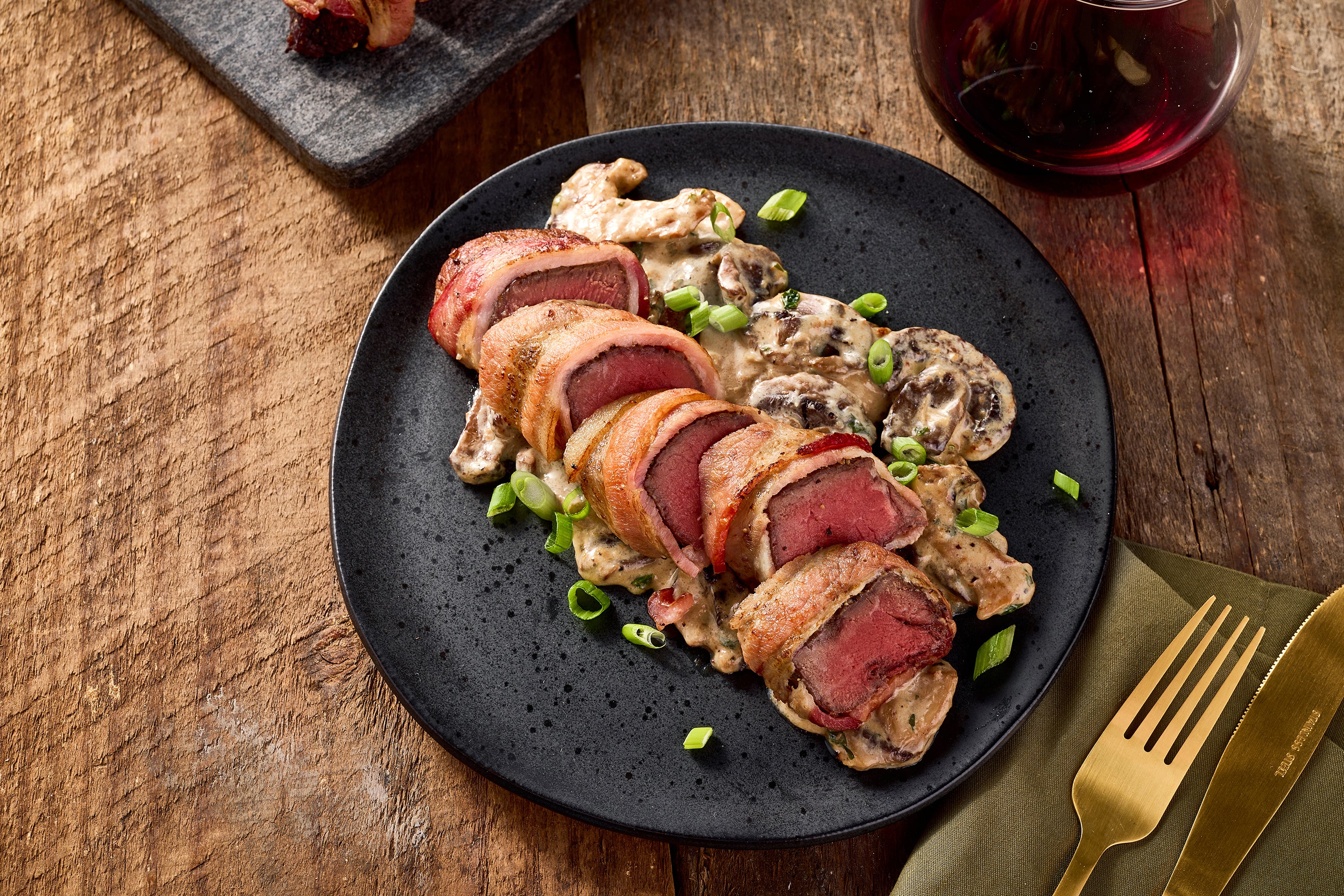 Bacon-Wrapped Venison | Farmland Foods