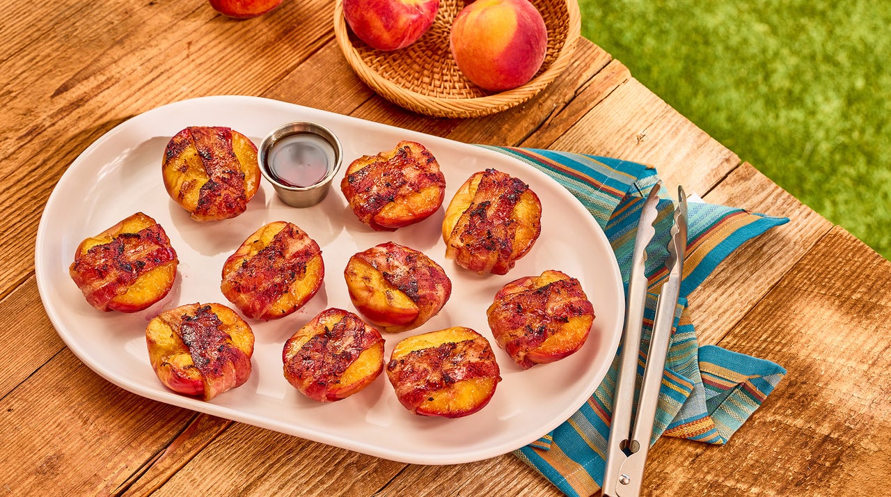 Maple Bacon-Wrapped Grilled Peaches | Farmland Foods