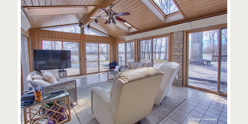 family living room before renovations