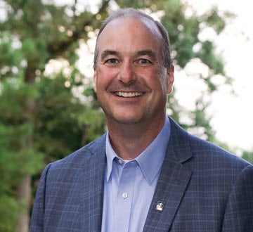 Dan Troxell Outdoor Headshot