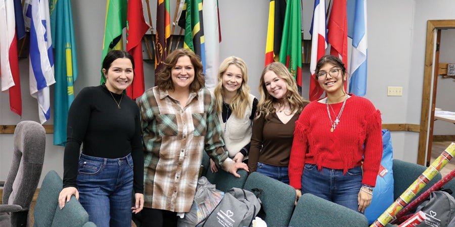 Gorman ISD seniors led the annual angel tree project. Pictured left to right: Brooke Gillen, Shawndelle Harrington, Emma Little, Lauren Campbell, and Ceidy Guzman.