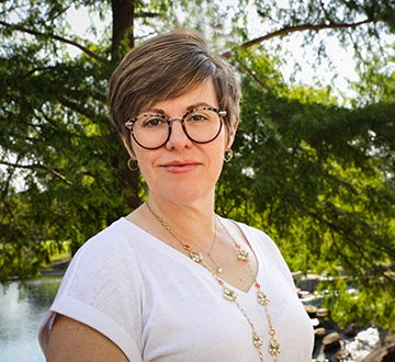 Mary Barrett headshot