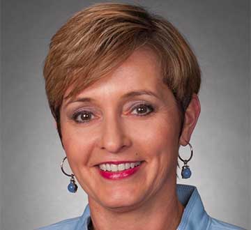 Kelly Penny headshot