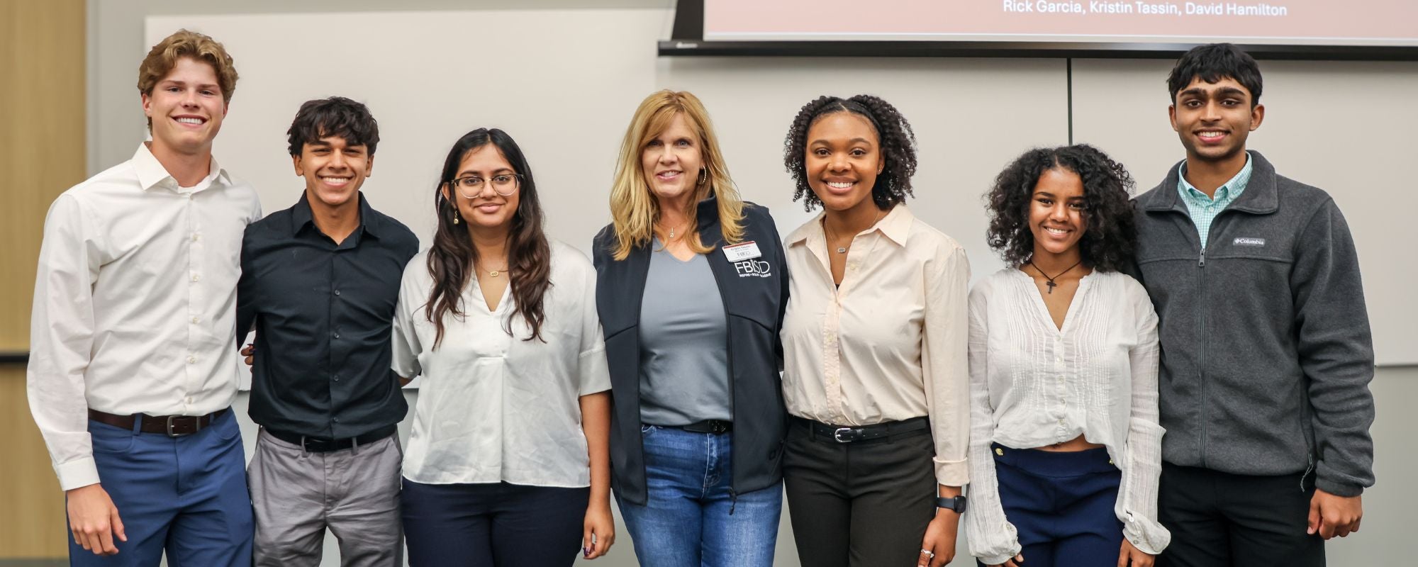 The Fort Bend ISD Student Leadership Program provides students with relevant experiences to apply their learning in our community.